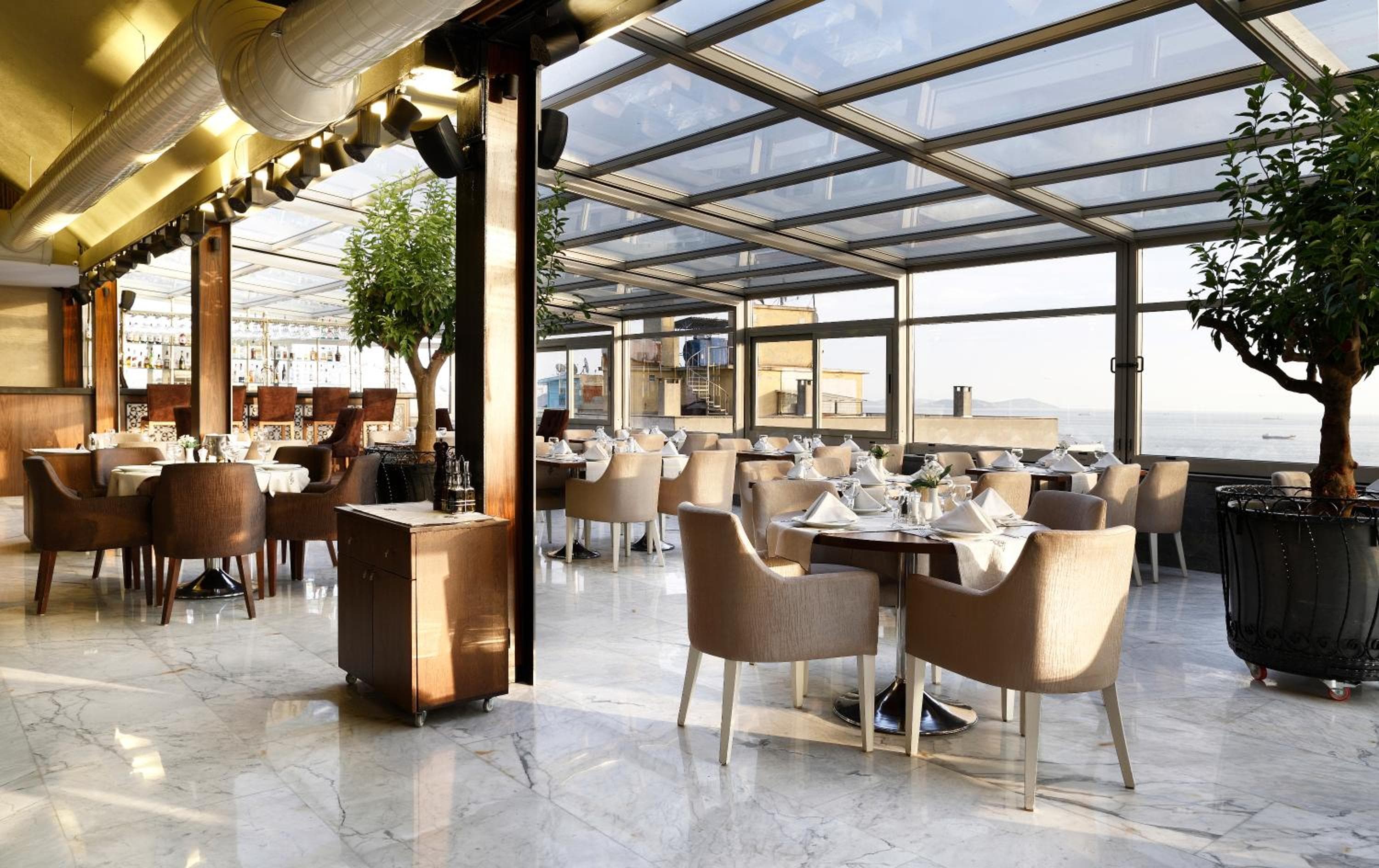 Darkhill Hotel — 23