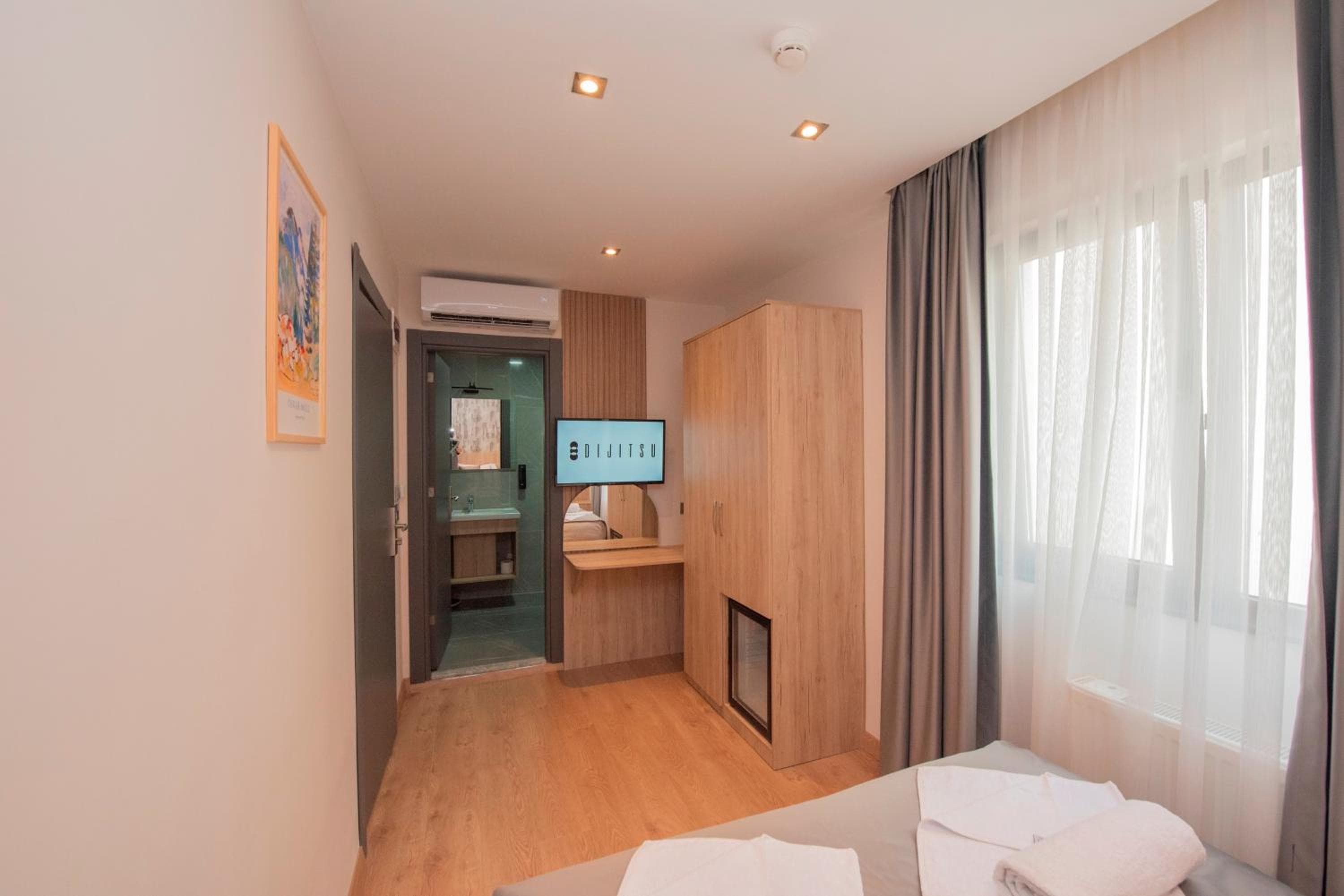 Mahya Hotel — 19