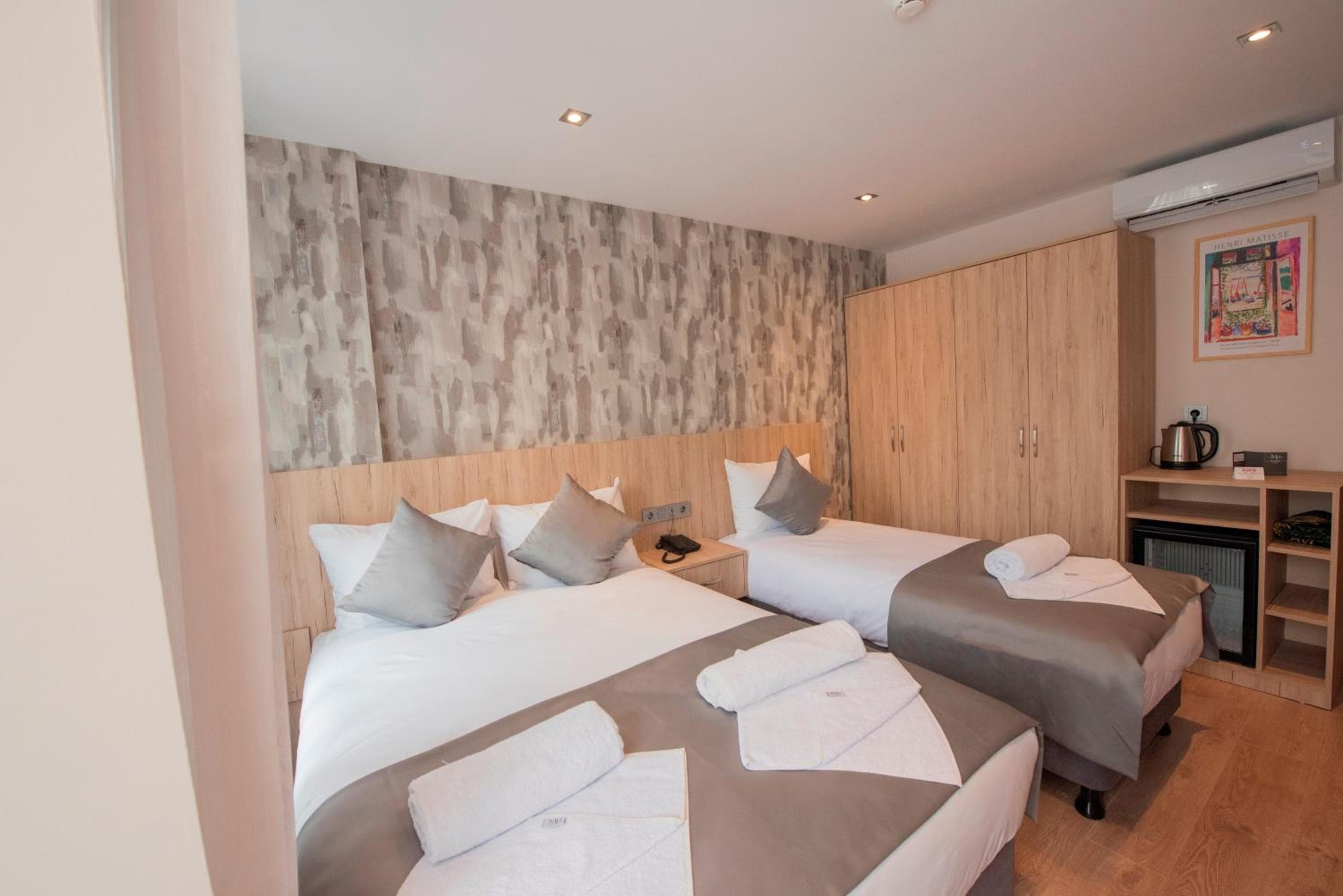 Mahya Hotel — 12