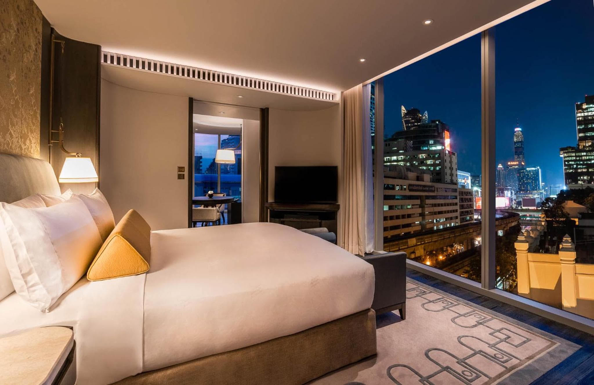 Waldorf Astoria Bangkok — 16