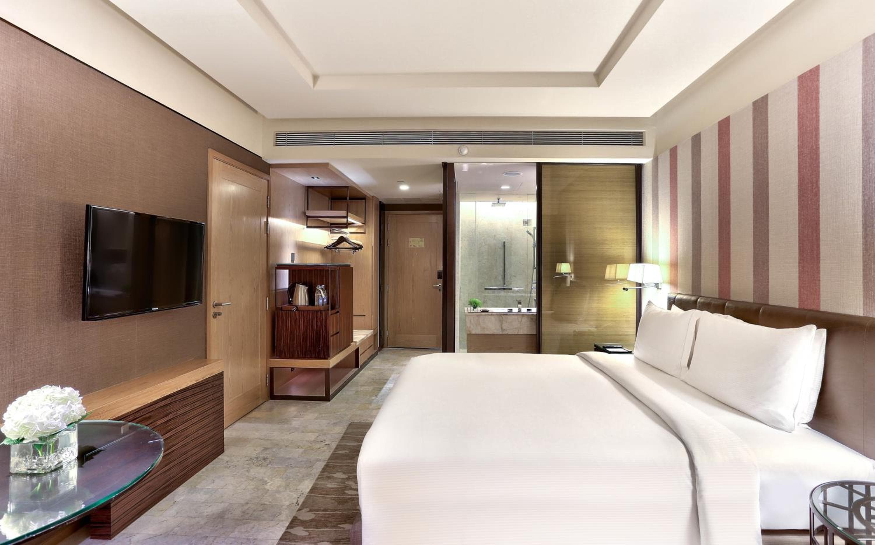 DoubleTree by Hilton Sukhumvit Bangkok — 16