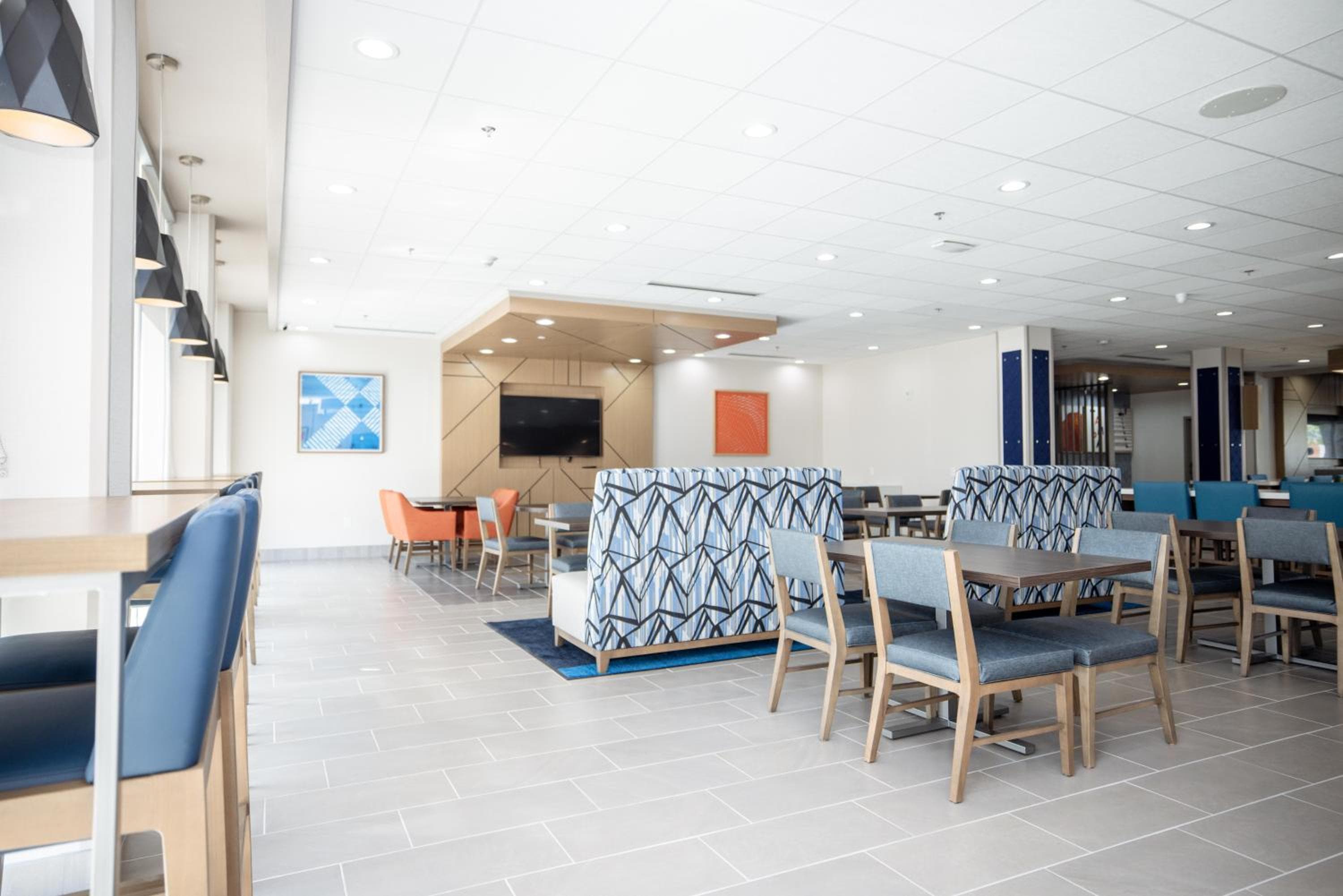 Holiday Inn Express &amp; Suites Tampa Stadium - Airport Area, un hotel IHG — 9