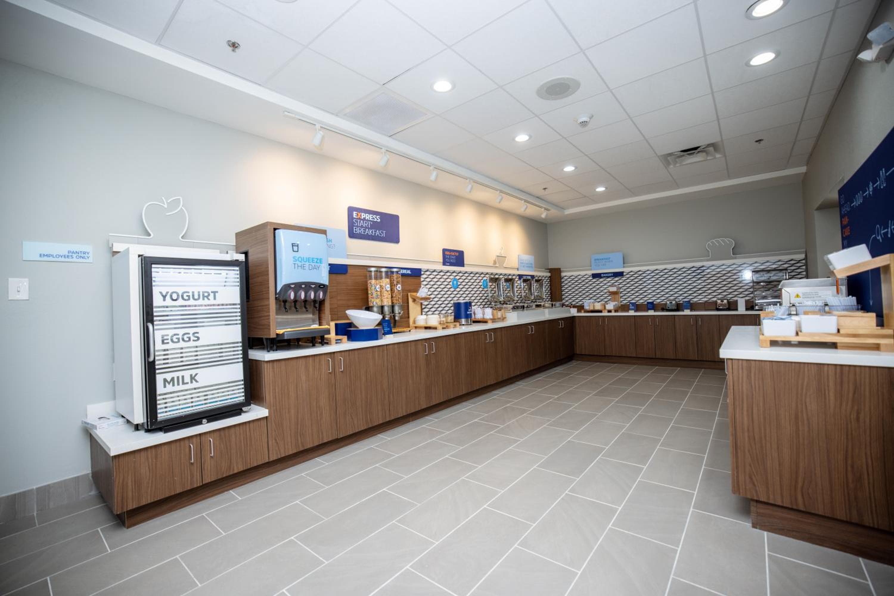 Holiday Inn Express &amp; Suites Tampa Stadium - Airport Area, un hotel IHG — 16