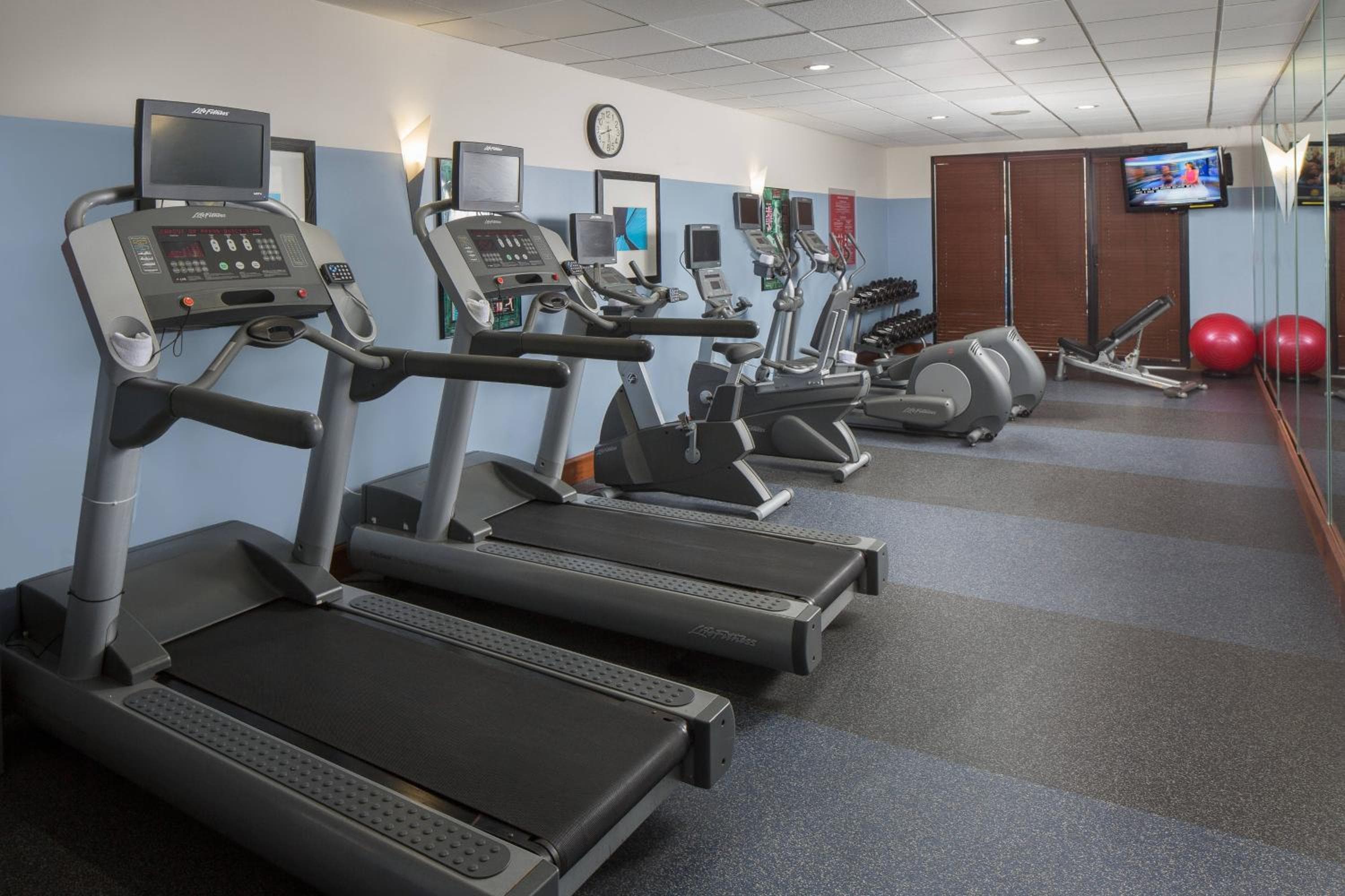 Cuatro puntos por Sheraton Orlando International Drive — 30