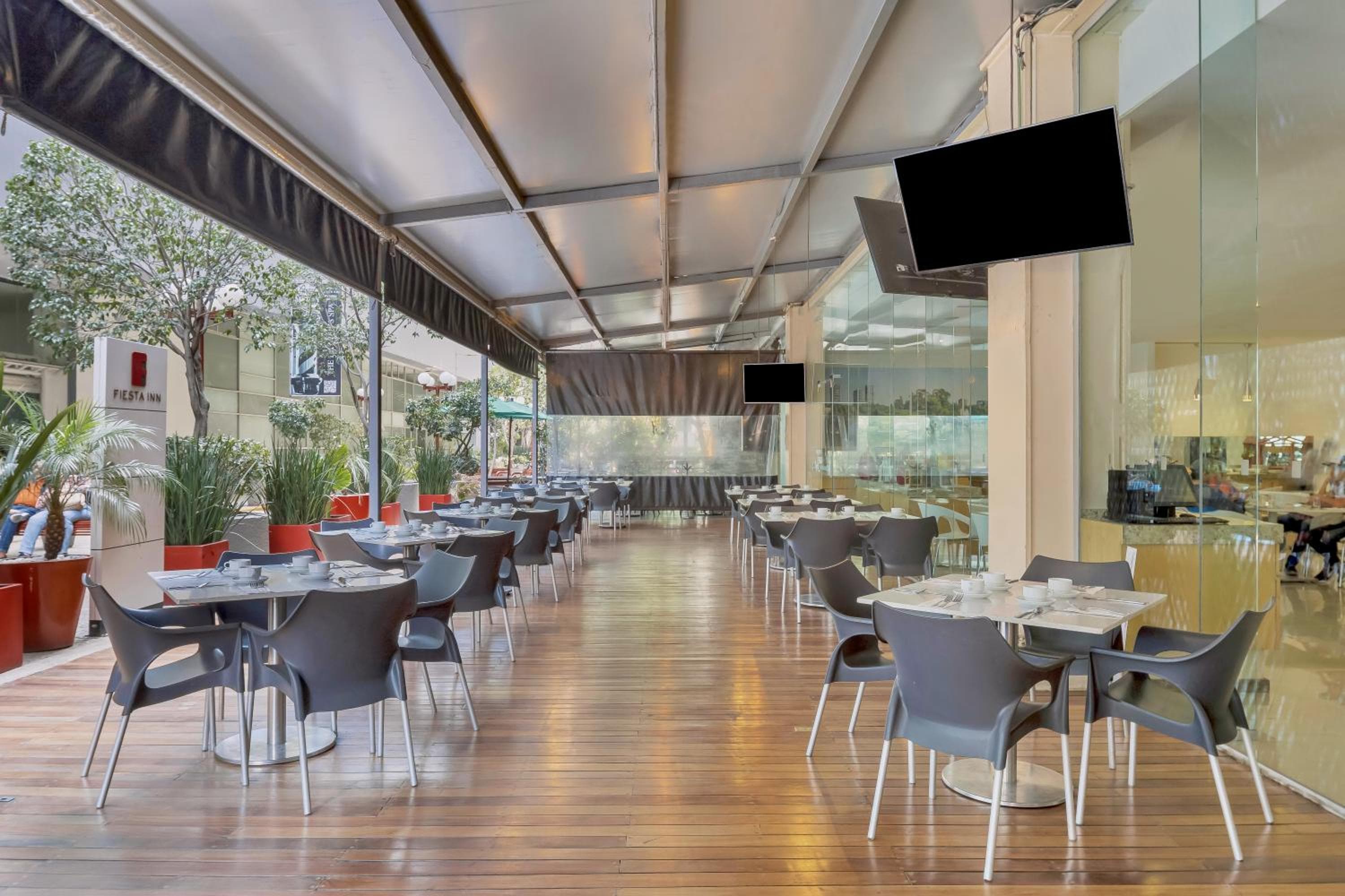 Fiesta Inn Insurgentes Sur — 8