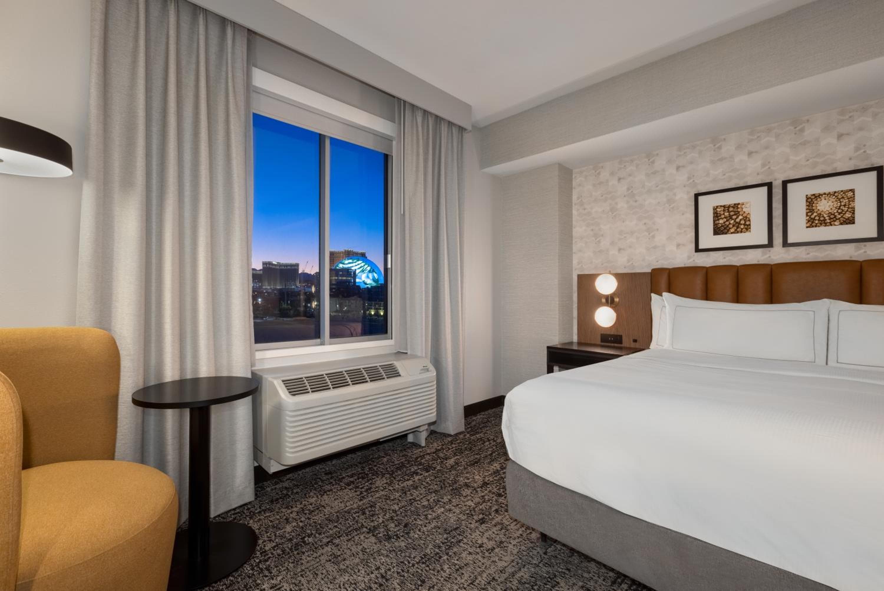 DoubleTree by Hilton Las Vegas East Flamingo — 14
