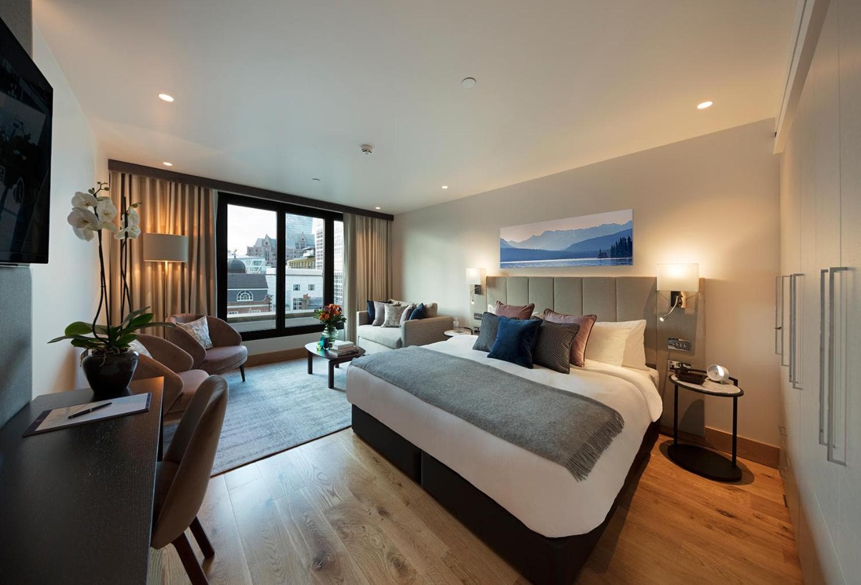 Tower Suites by Blue Orchid — 18