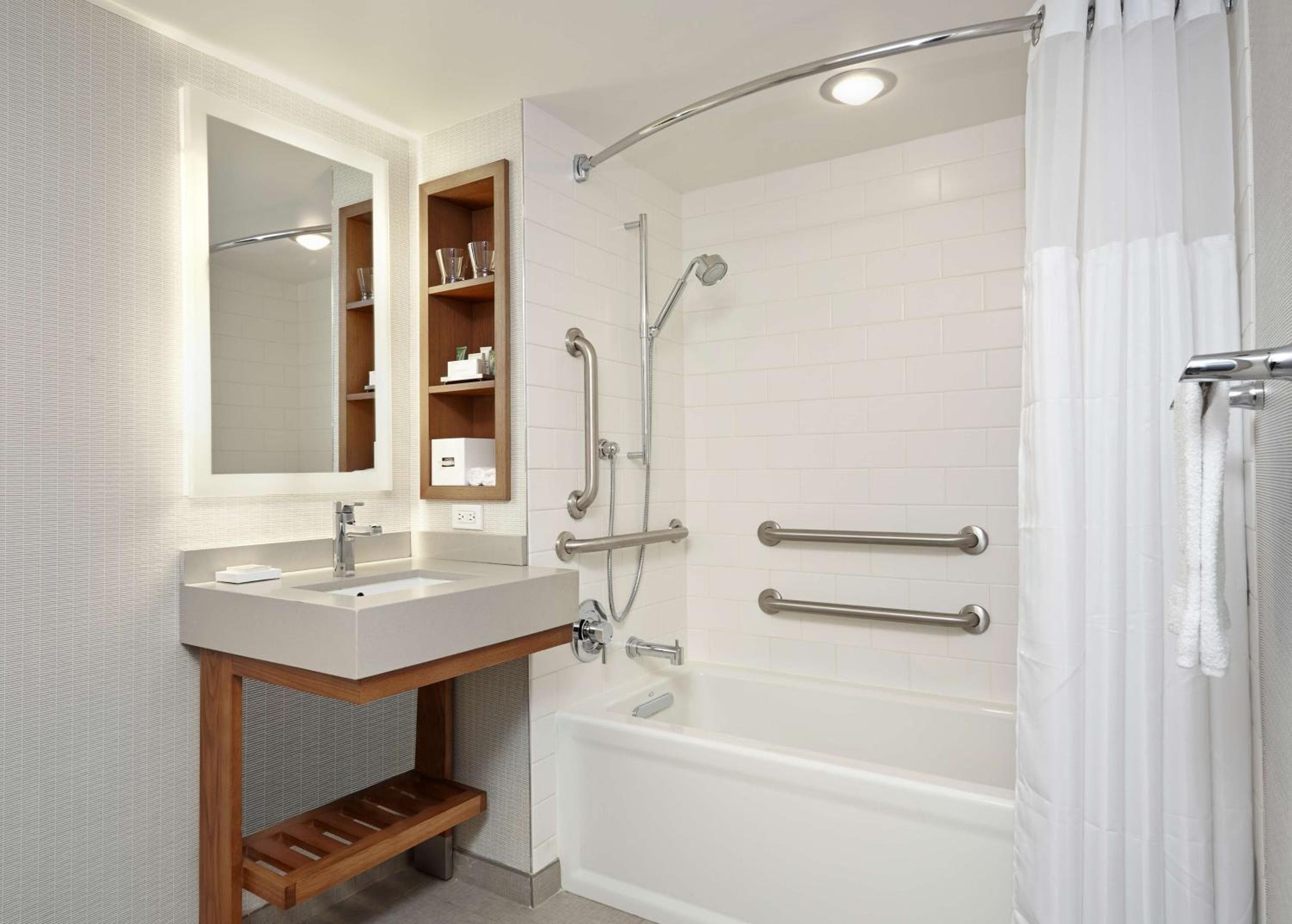 New York Hilton Midtown — 17