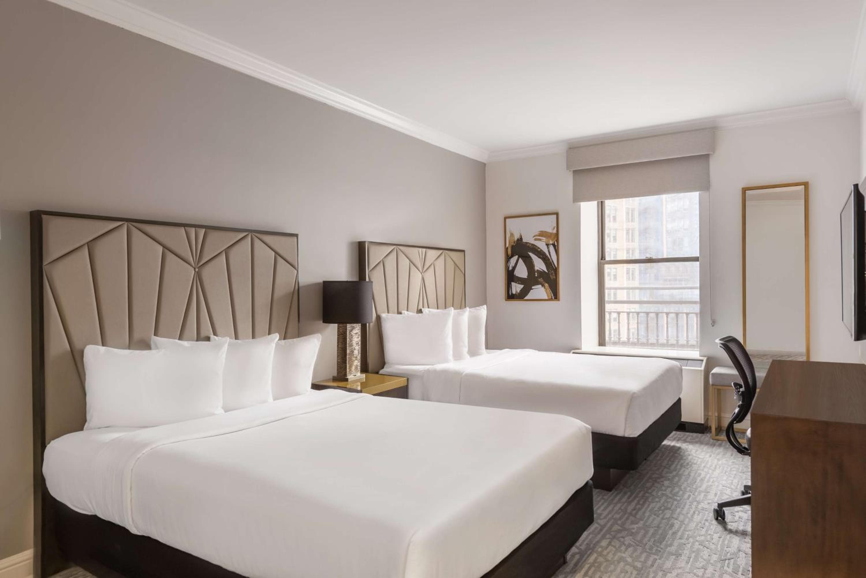 Martinica New York a Broadway, Curio Collection di Hilton — 20