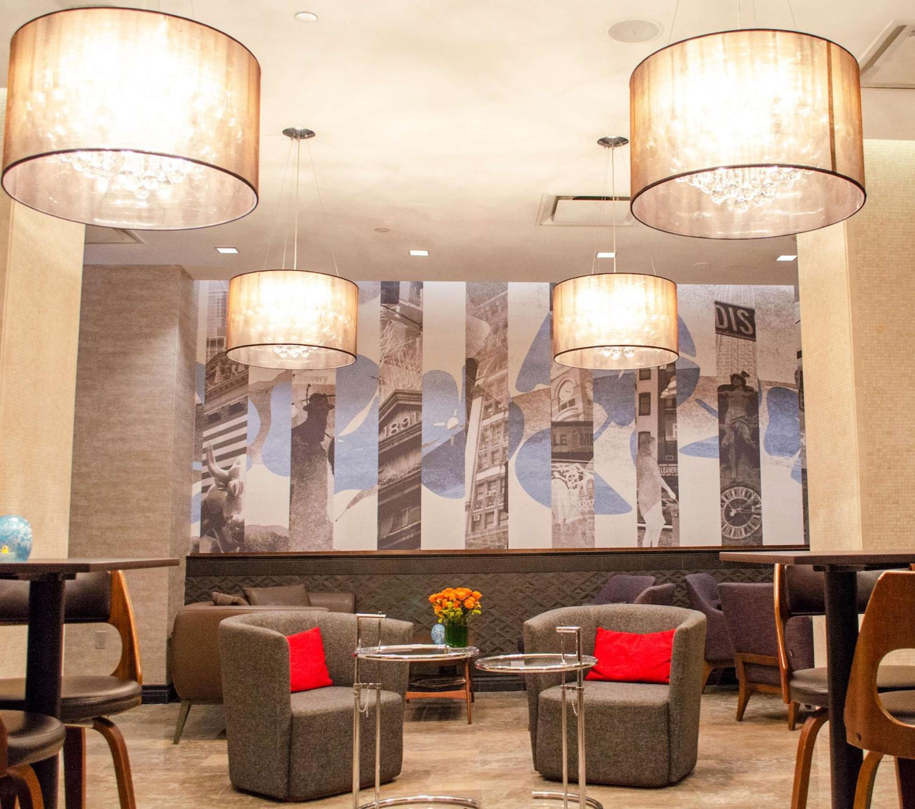 Distrikt Hotel New York City, Tapestry Collection by Hilton — 4