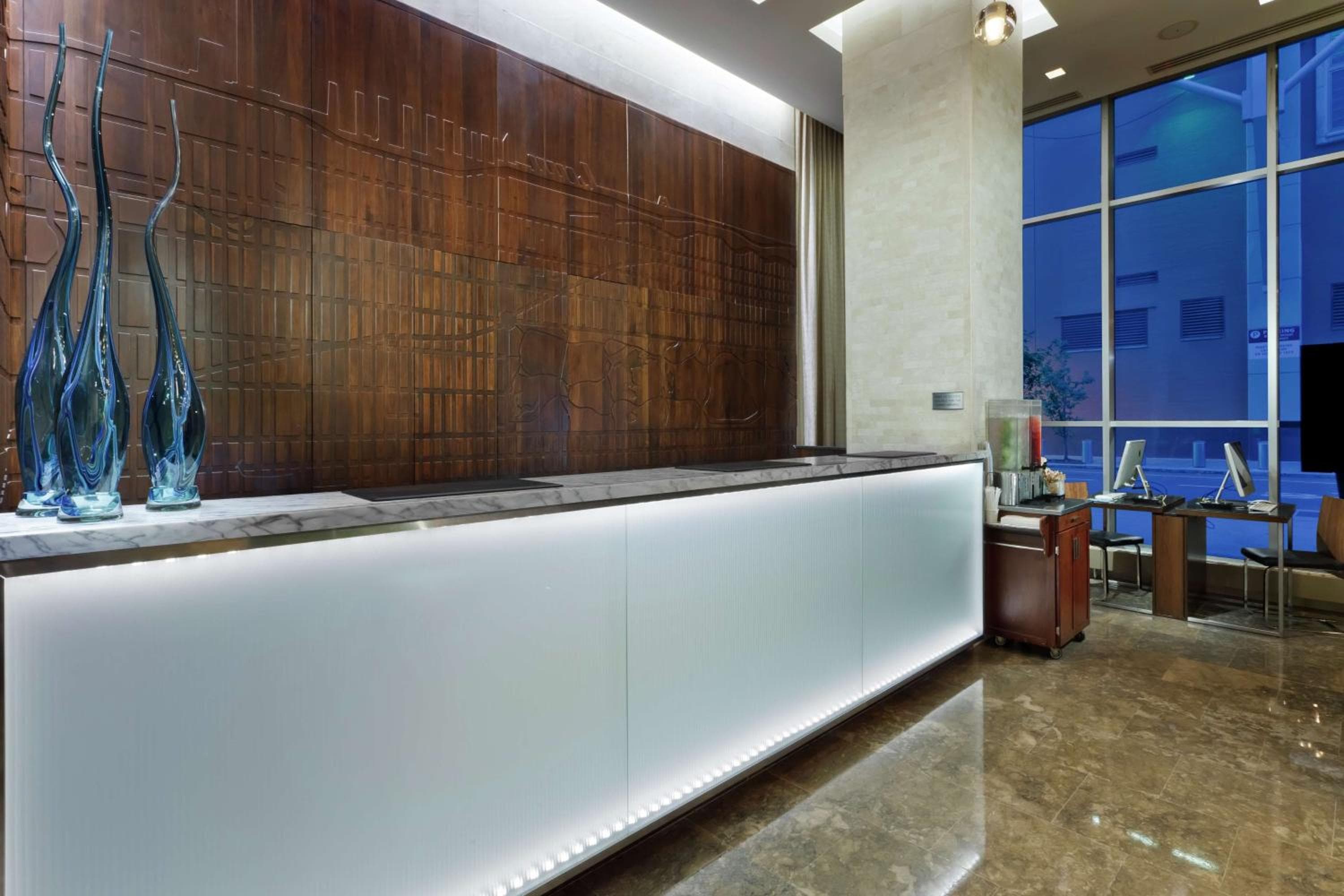 Distrikt Hotel New York City, Tapestry Collection by Hilton — 5