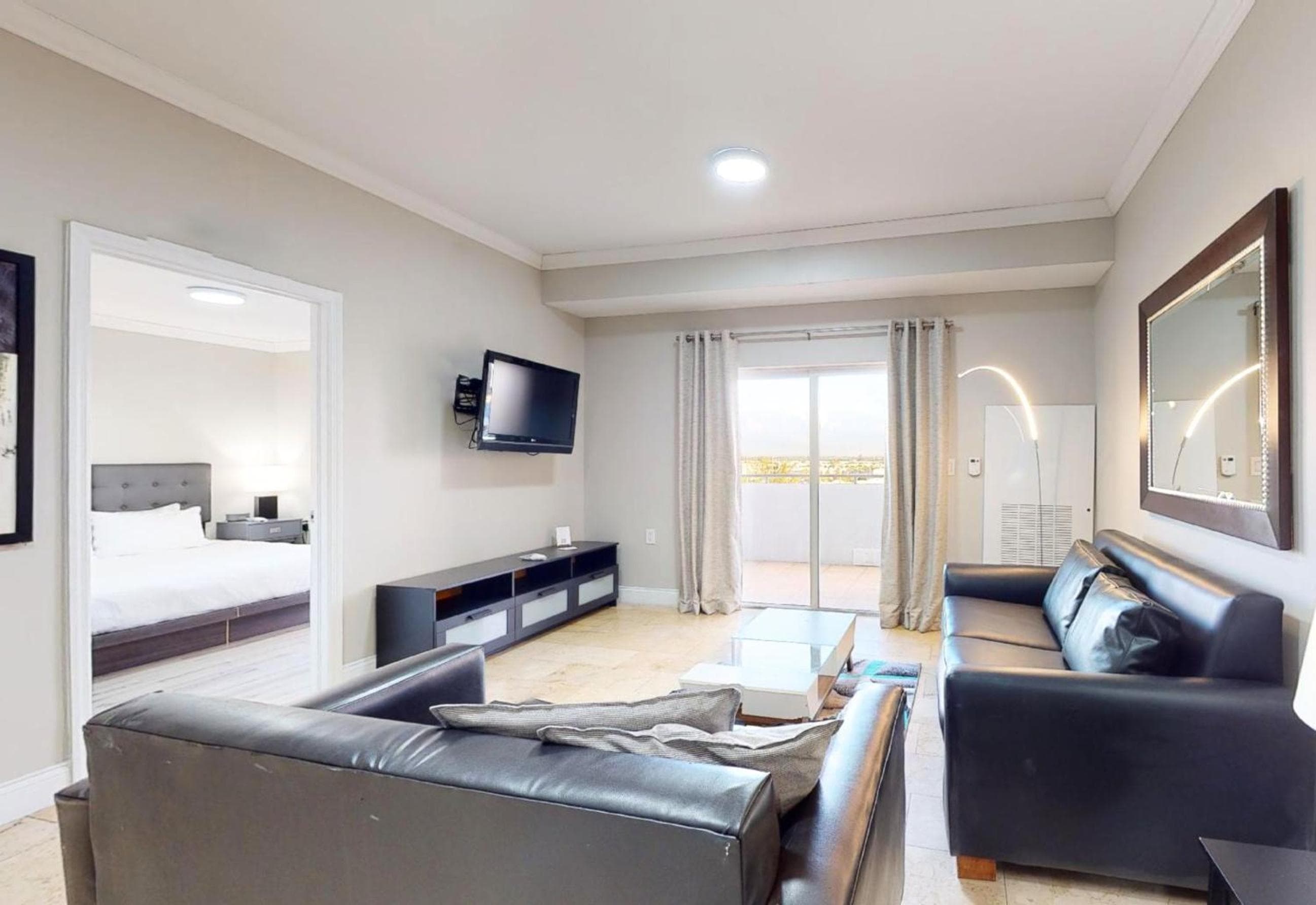 Nuvo Suites Hotel - Miami Doral — 5