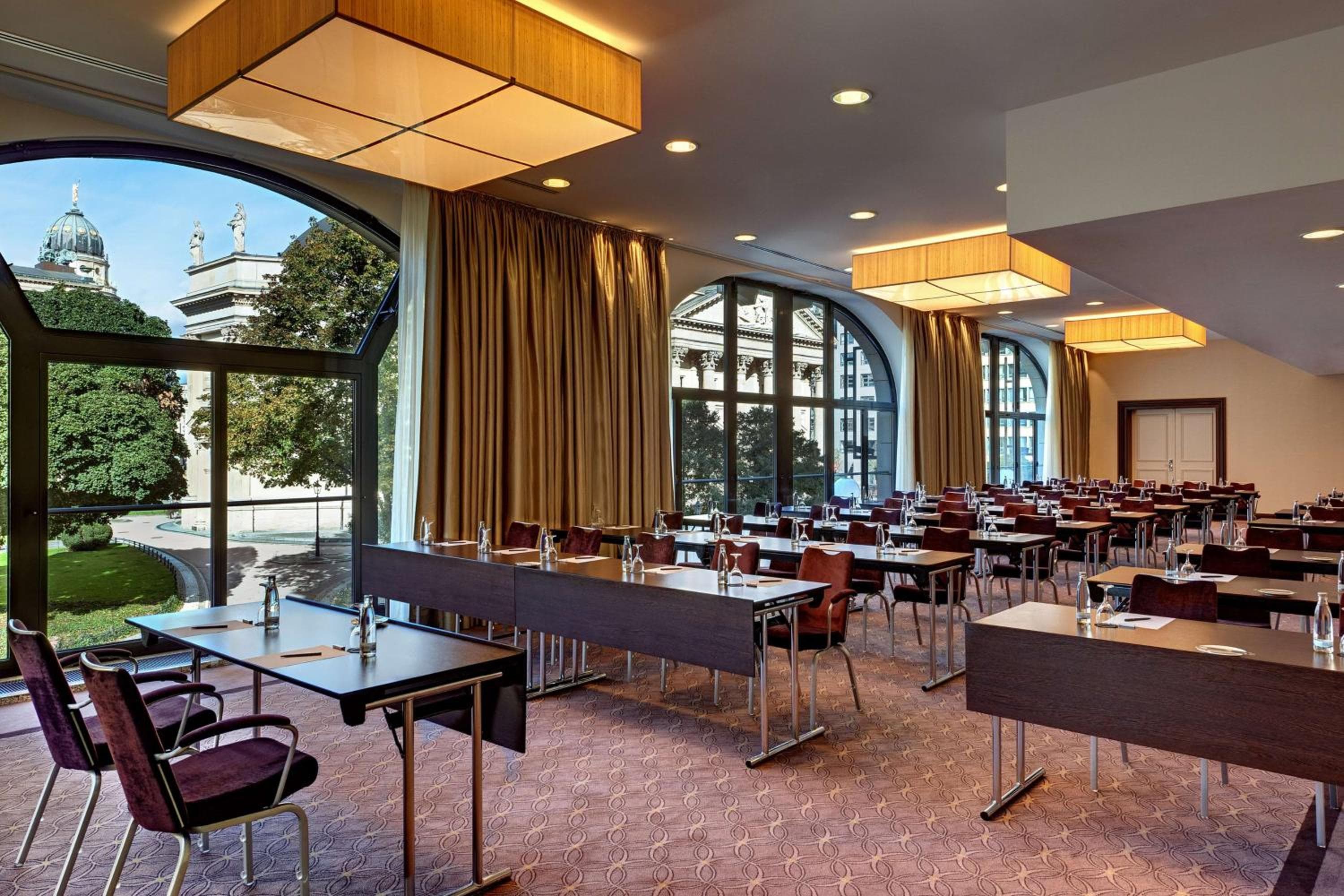 Hilton Berlin hotel, Anton-Wilhelm-Amo-Str. 30, Berlin, Germany — photo 33