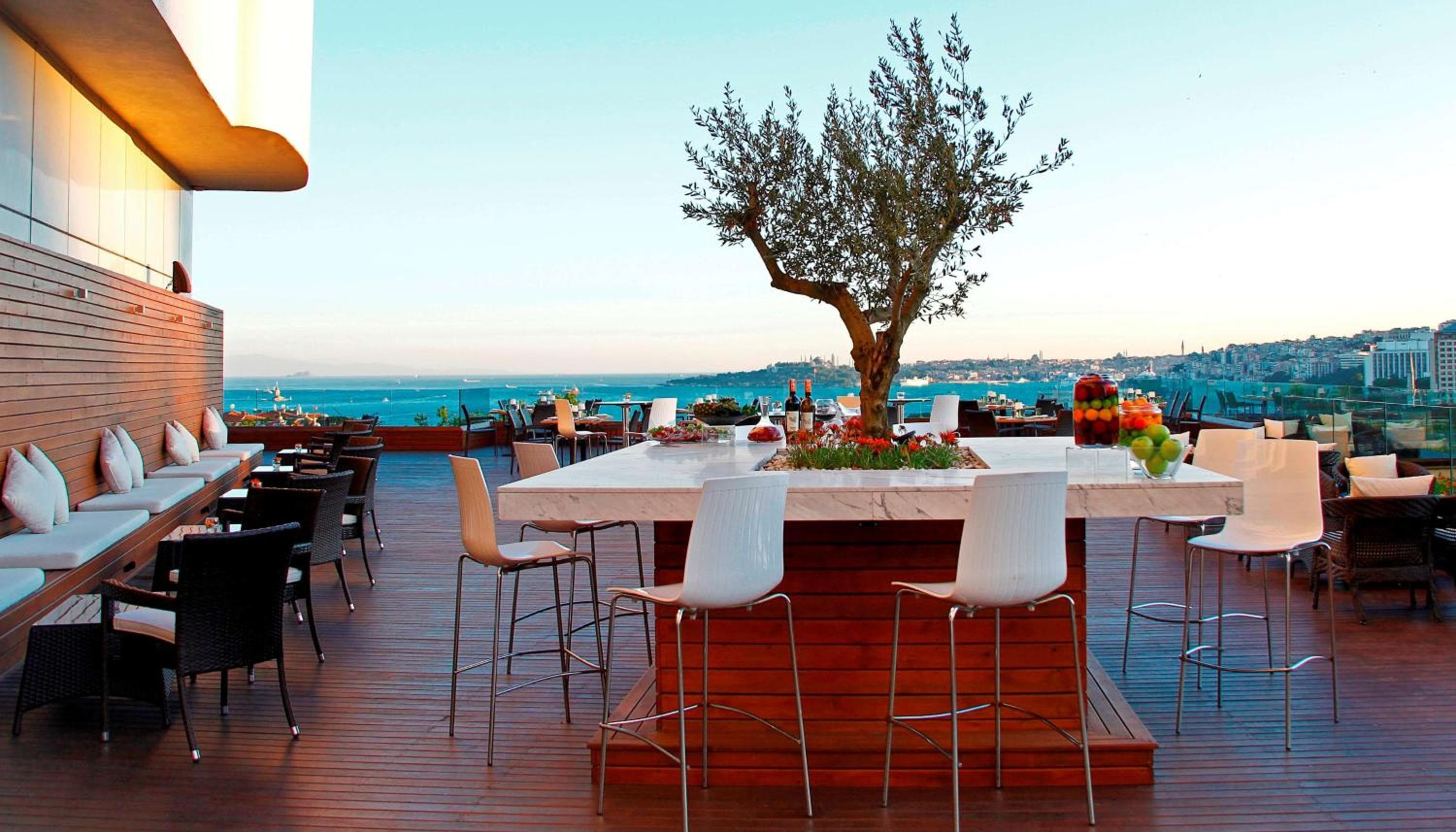 Conrad Istanbul Bosphorus hotel, Cihannuma Mahallesi Saray Caddesi No: 5 Besiktas, Istanbul, Turkey — photo 16