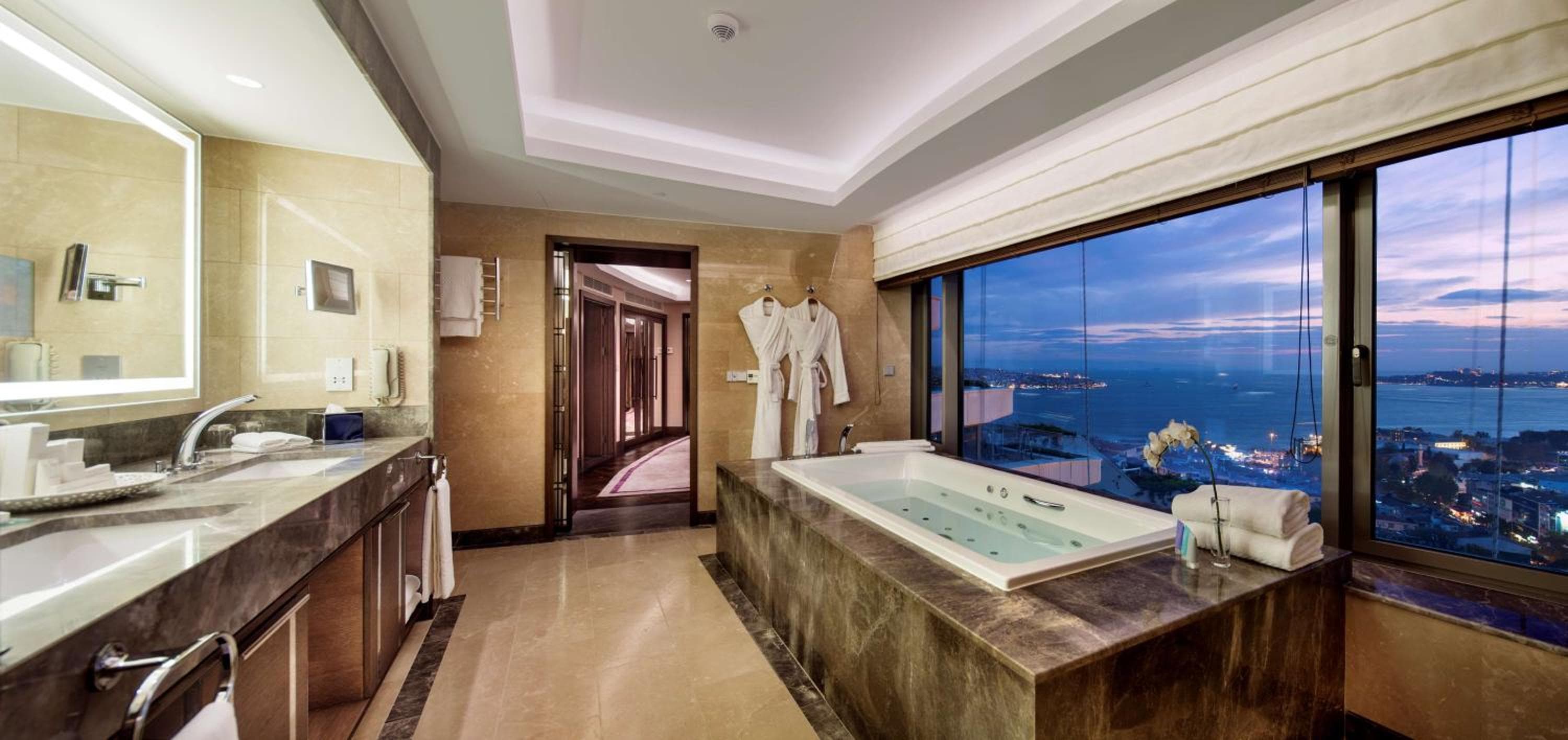 Conrad Istanbul Bosphorus hotel, Cihannuma Mahallesi Saray Caddesi No: 5 Besiktas, Istanbul, Turkey — photo 51