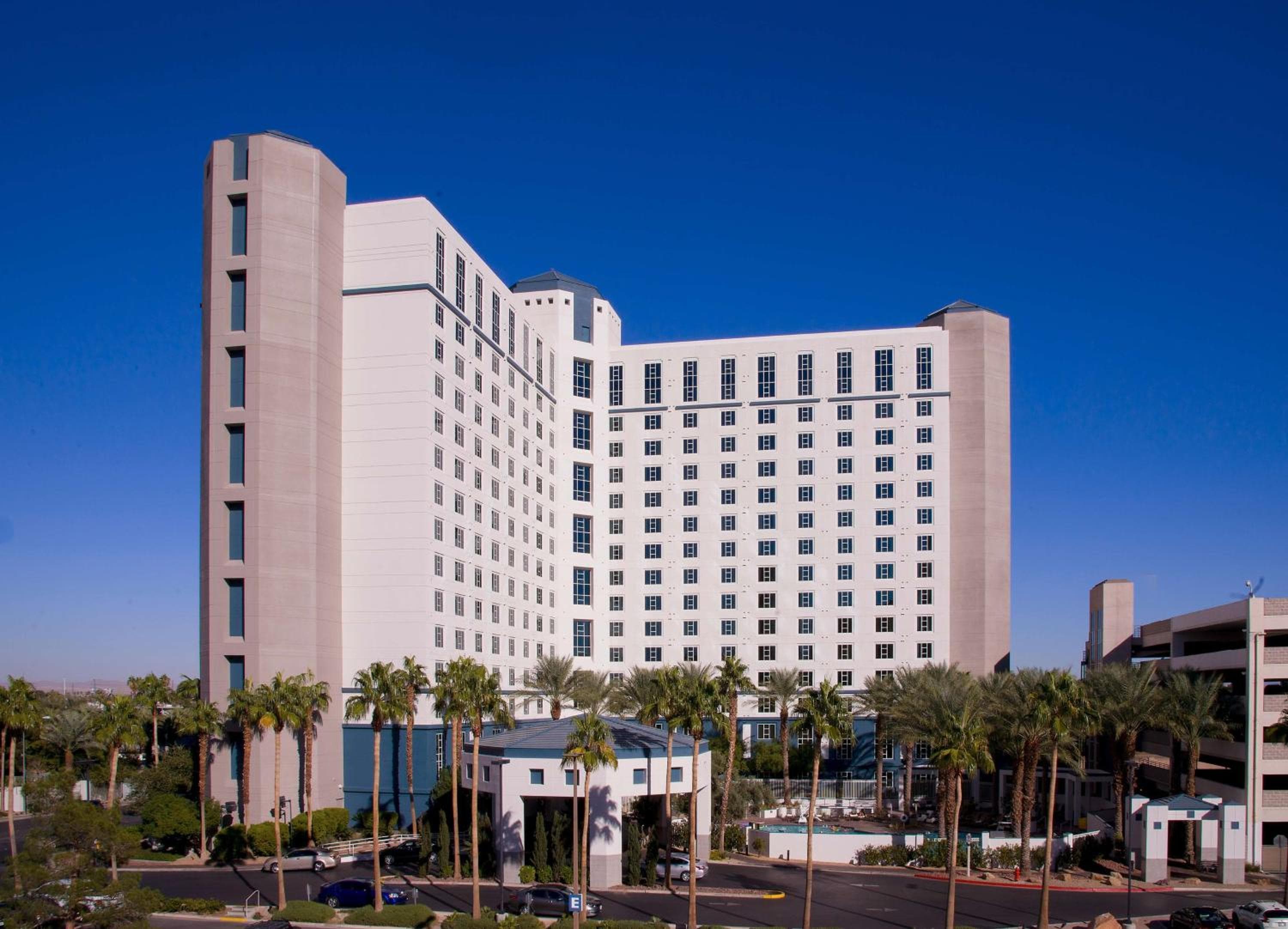 Hilton Grand Vacations Club Paradise Las Vegas — 18
