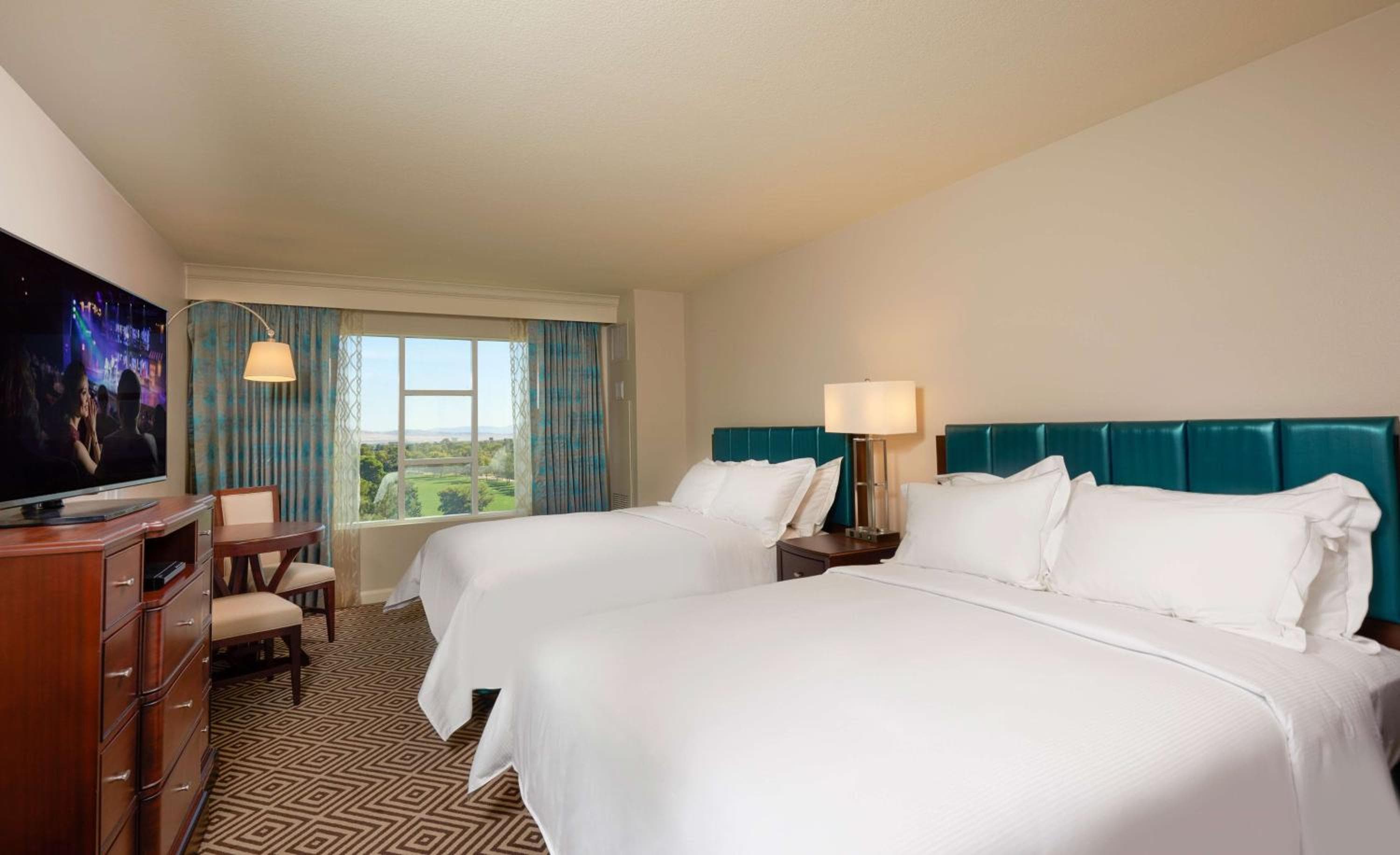 Hilton Grand Vacations Club Paradise Las Vegas — 17