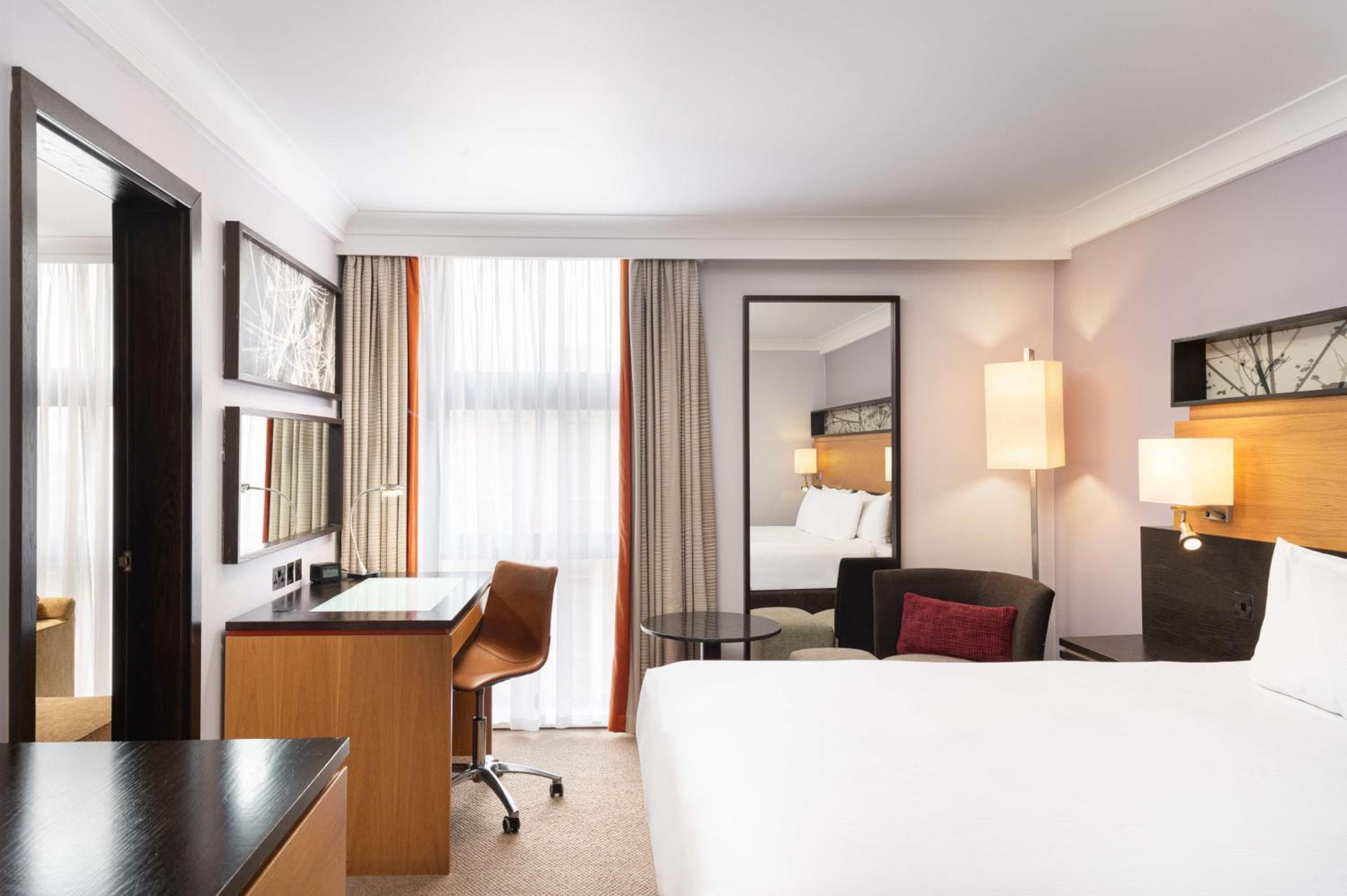 Hilton London Kensington Hotel — 14