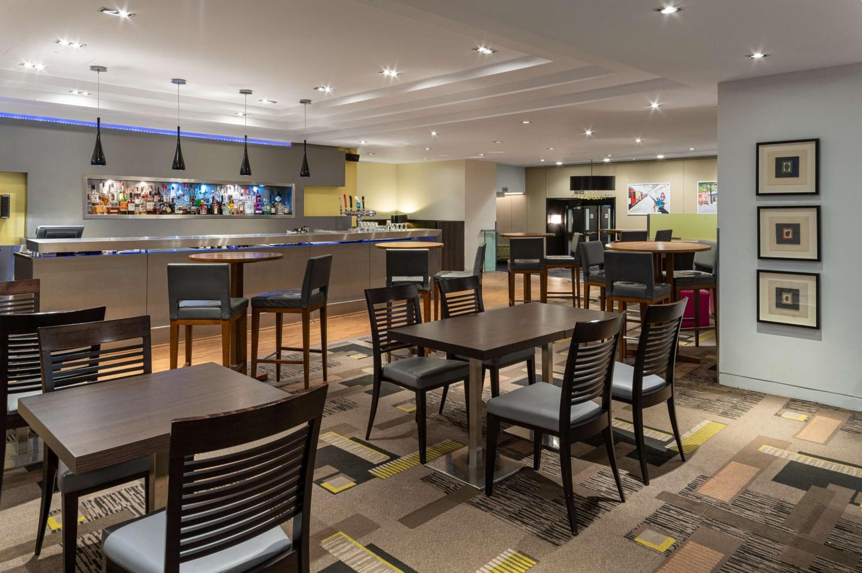 Hilton London Kensington Hotel — 21