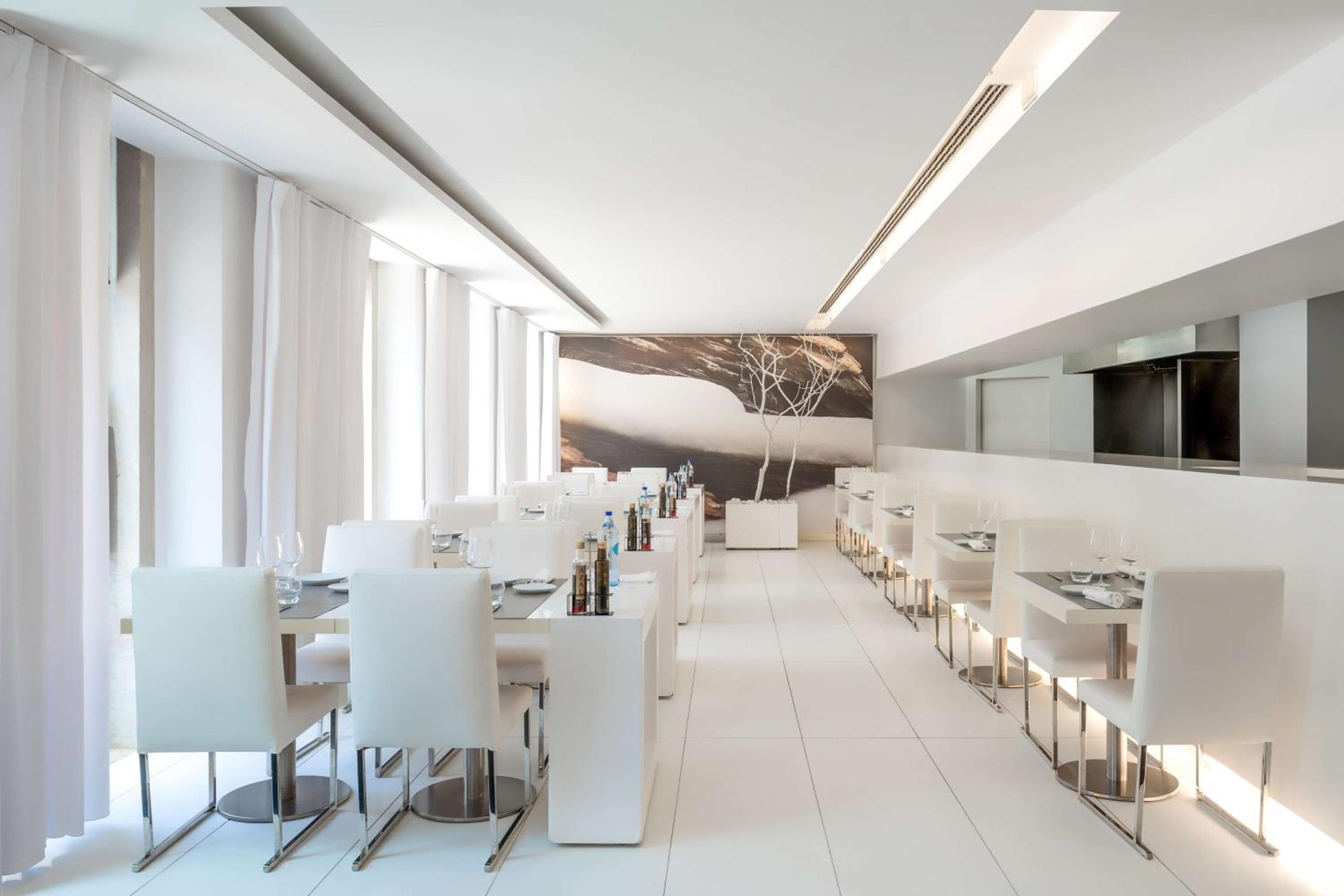 DoubleTree by Hilton Lisbon Fontana Park — 7