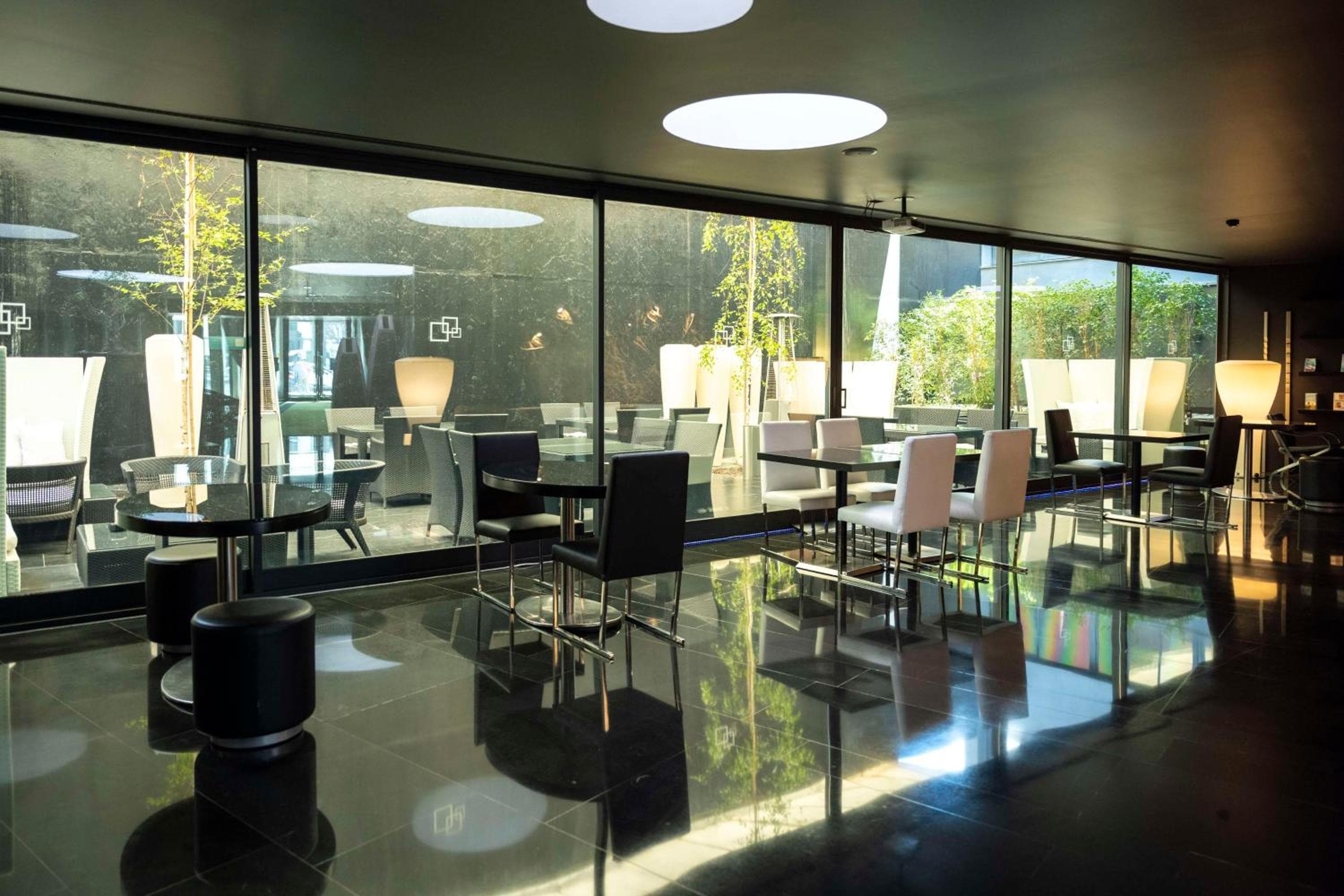 DoubleTree by Hilton Lisbon Fontana Park — 11