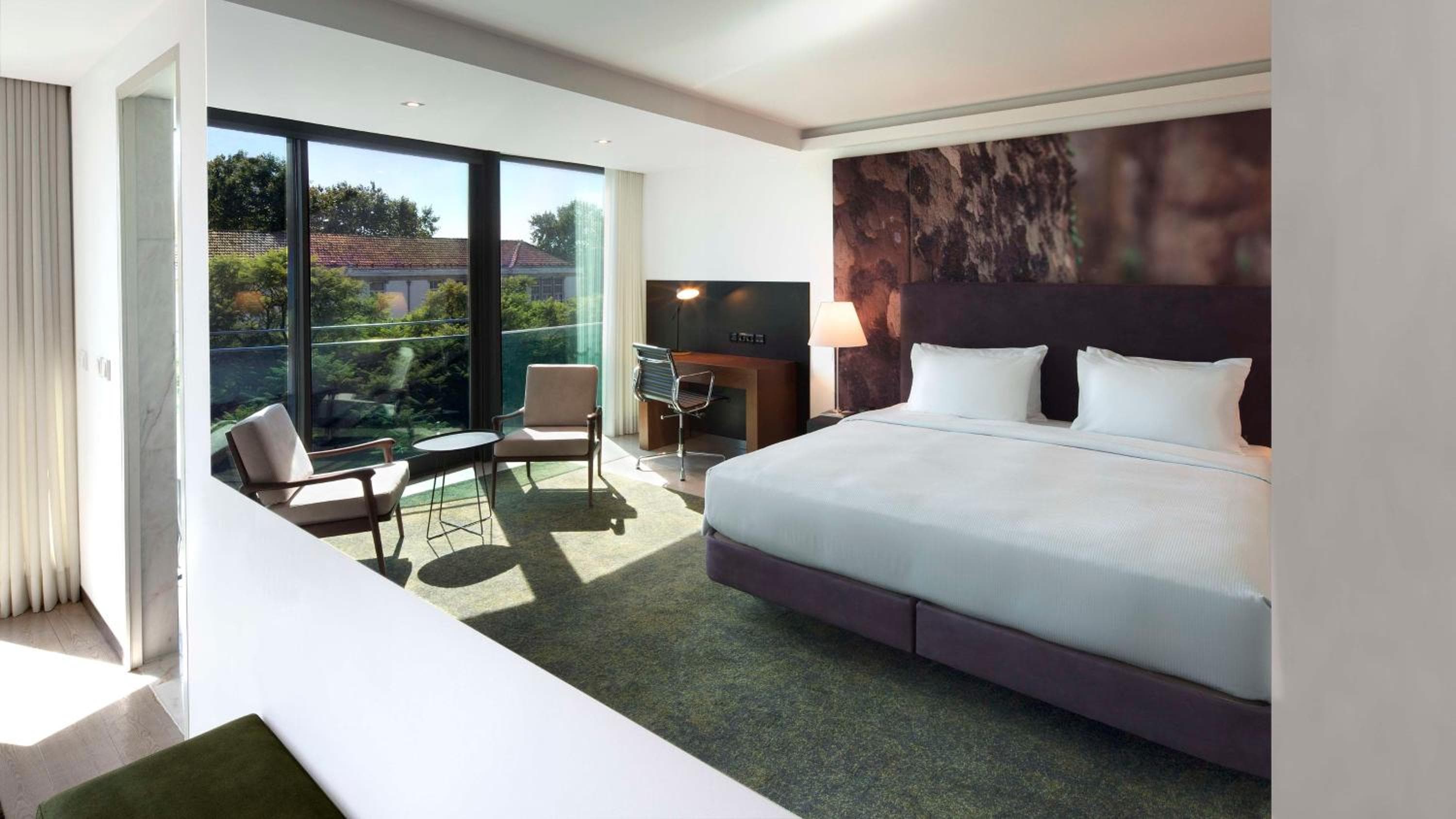 DoubleTree by Hilton Lisbon Fontana Park — 19