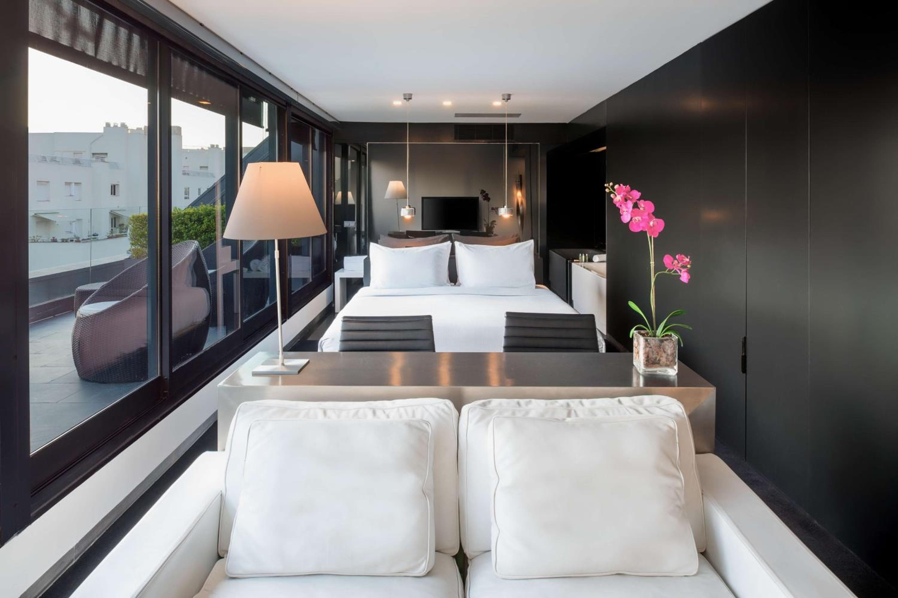 DoubleTree by Hilton Lisbon Fontana Park — 24