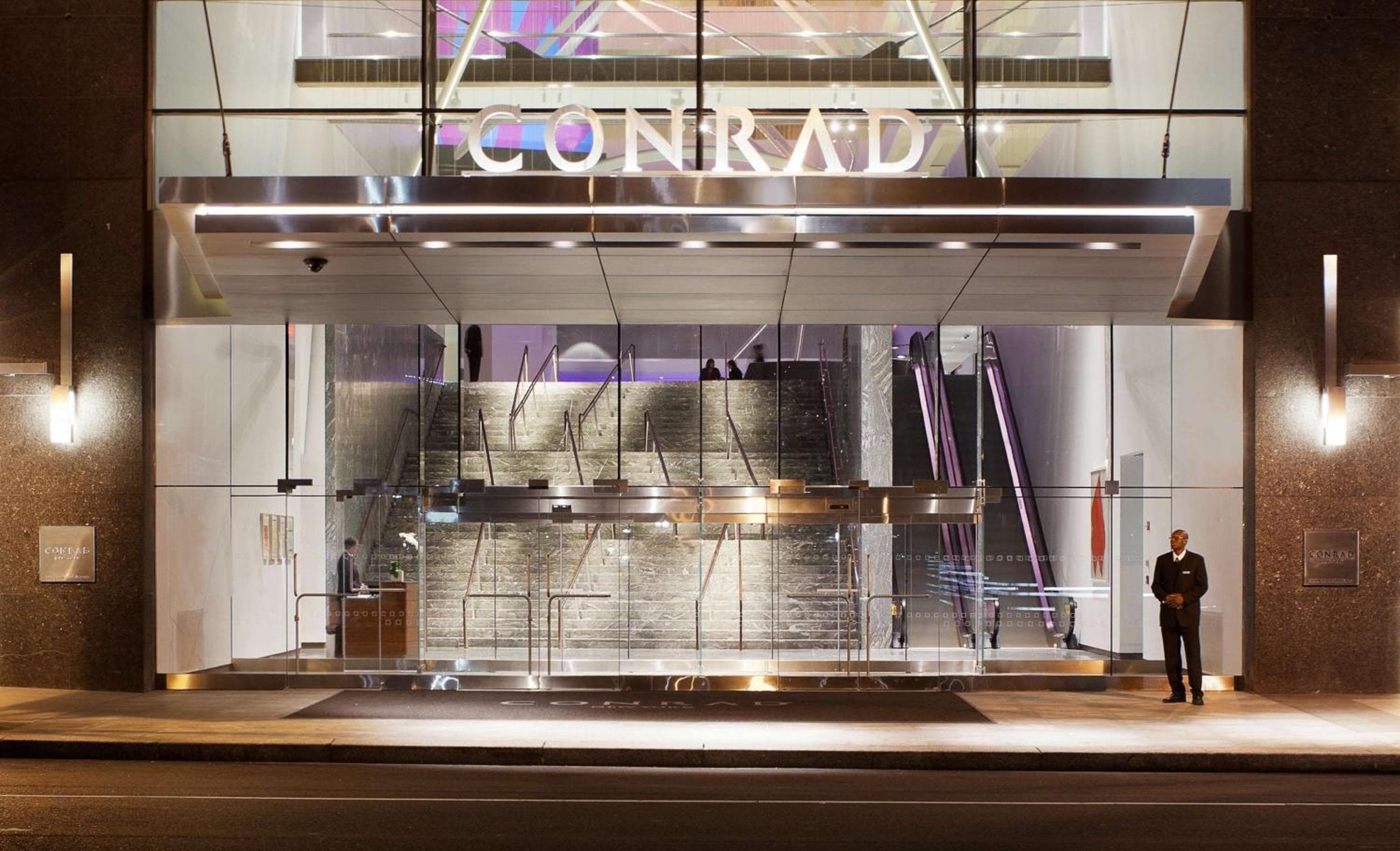 Conrad New York Downtown — 22