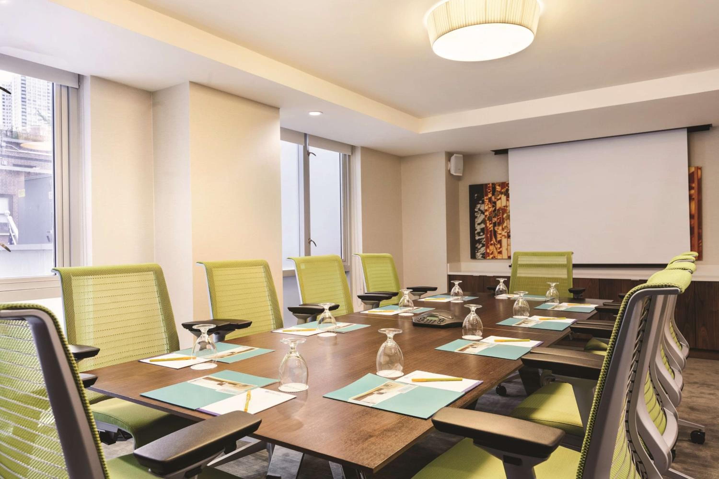 Hilton Garden Inn New York Manhattan Midtown East - Newly Renovated — 7