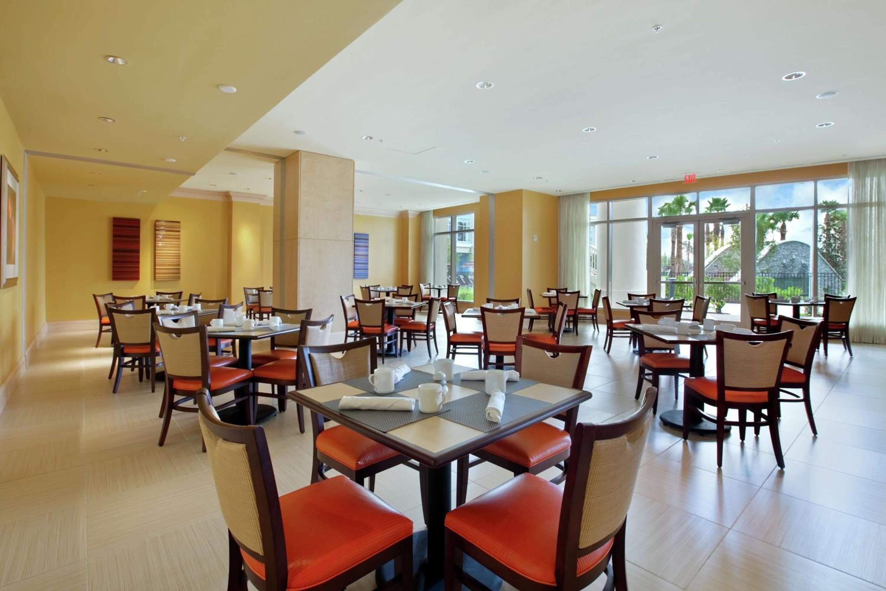Signia by Hilton Orlando - An Official Walt Disney World Hotel — 11