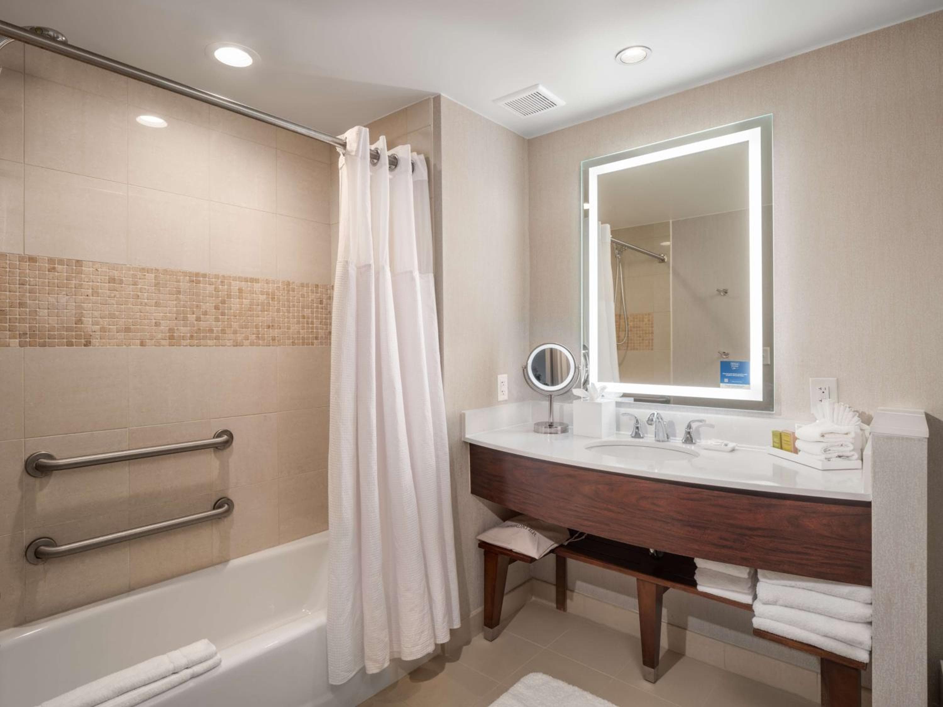 Signia by Hilton Orlando - An Official Walt Disney World Hotel — 18