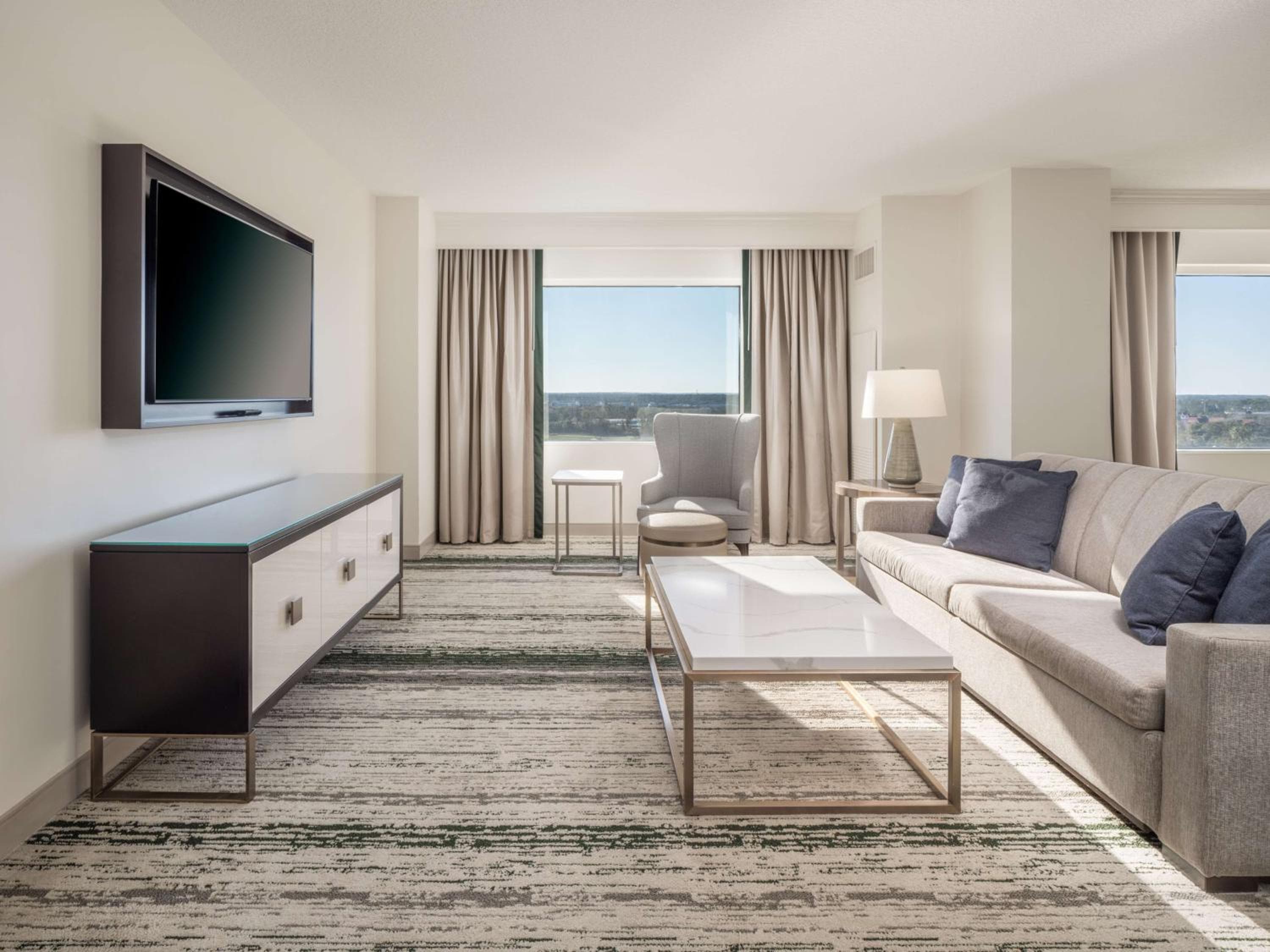 Signia by Hilton Orlando - An Official Walt Disney World Hotel — 25