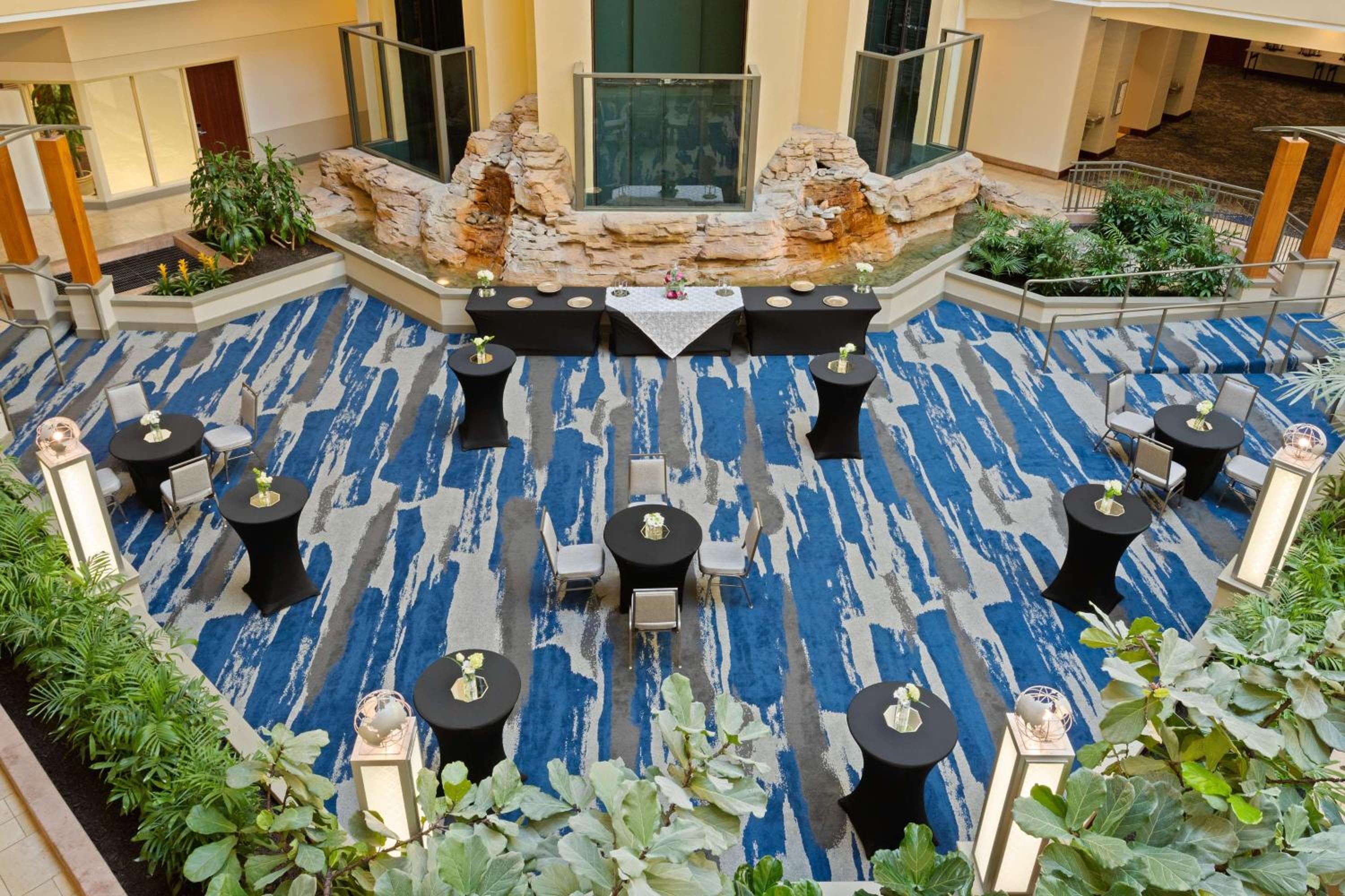Embassy Suites by Hilton Tampa USF Near Busch Gardens — 22