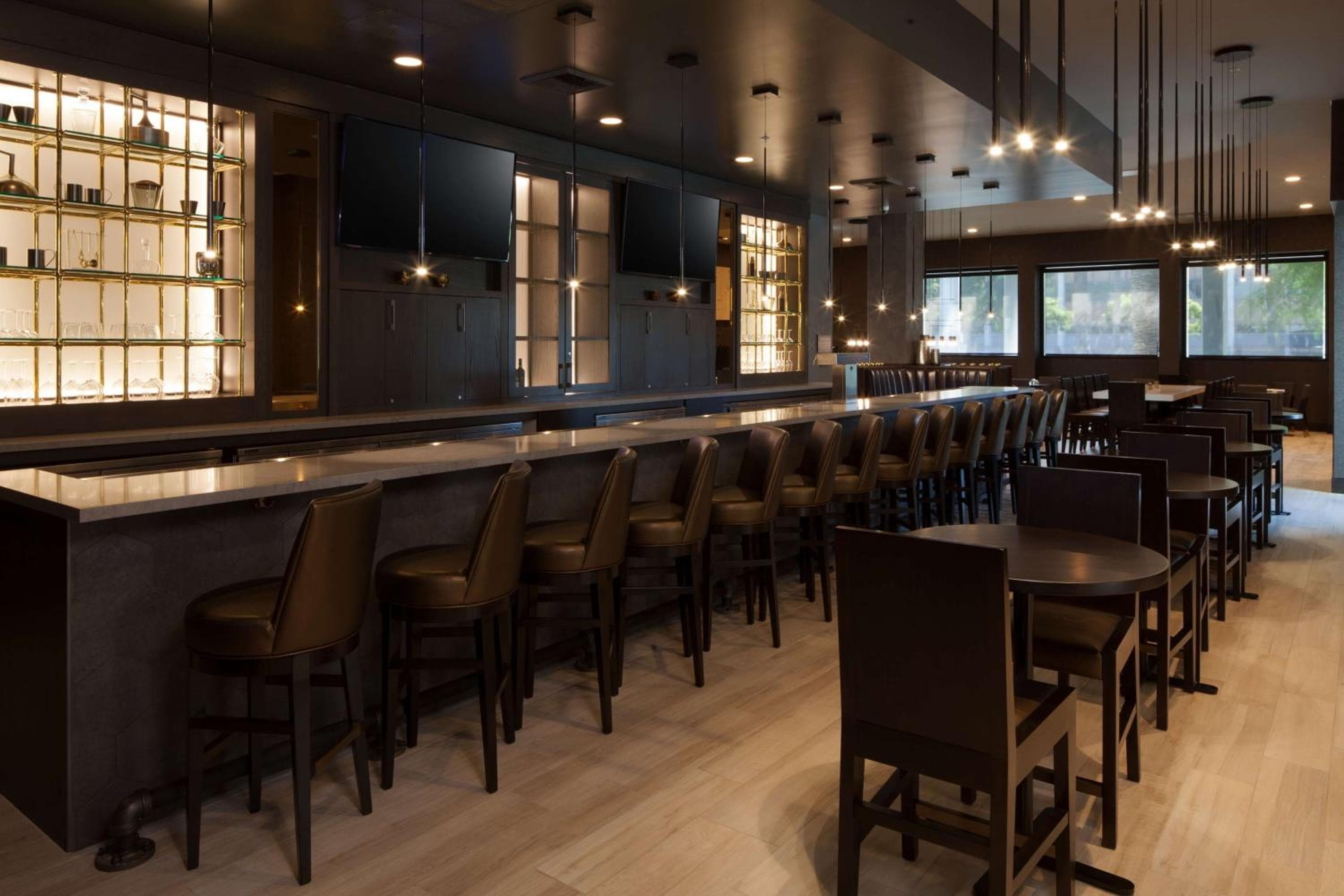 H Hotel Los Angeles, Curio Collection By Hilton — 18