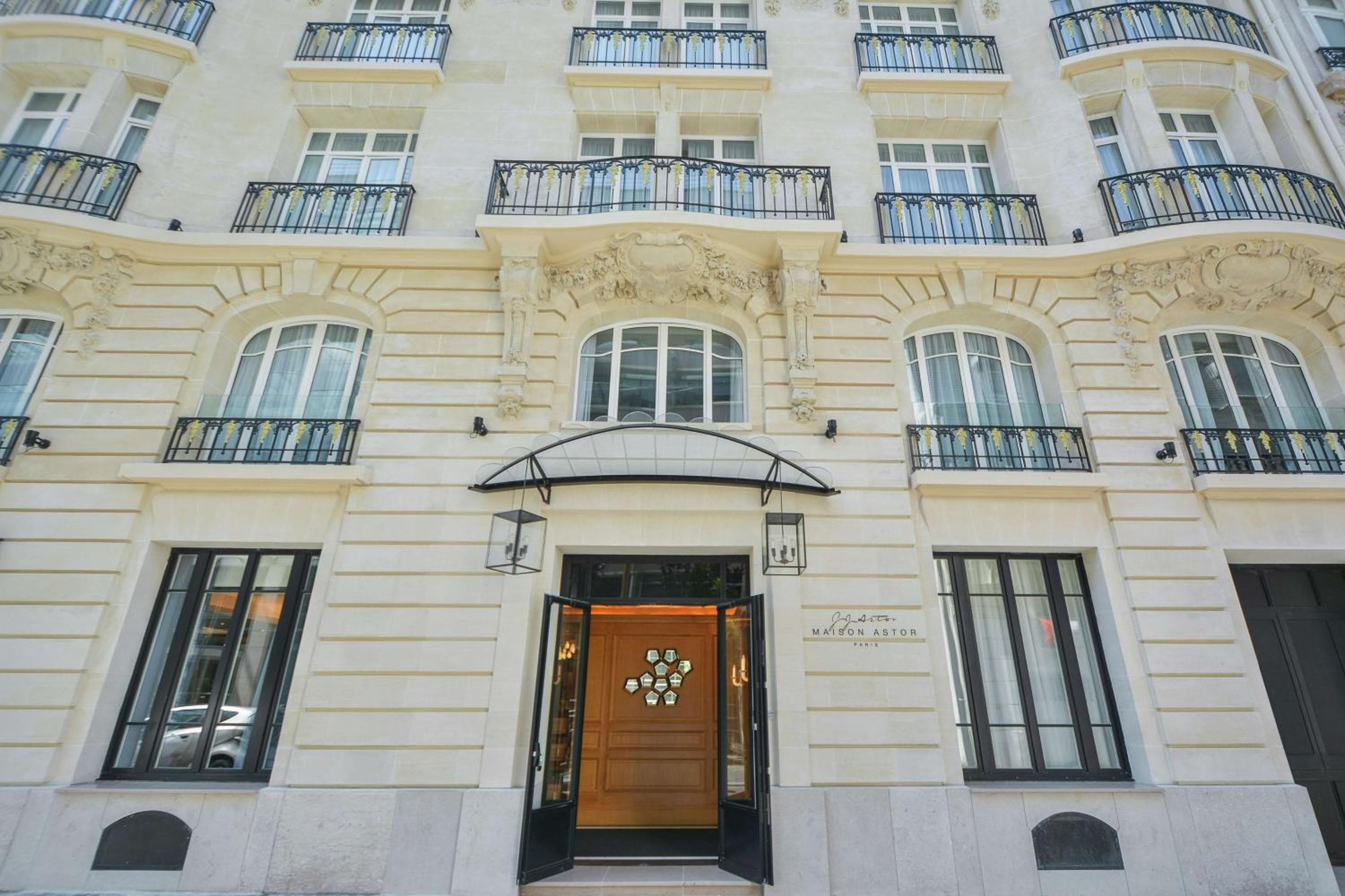 Maison Astor Parigi, Collezione Curio di Hilton — 1