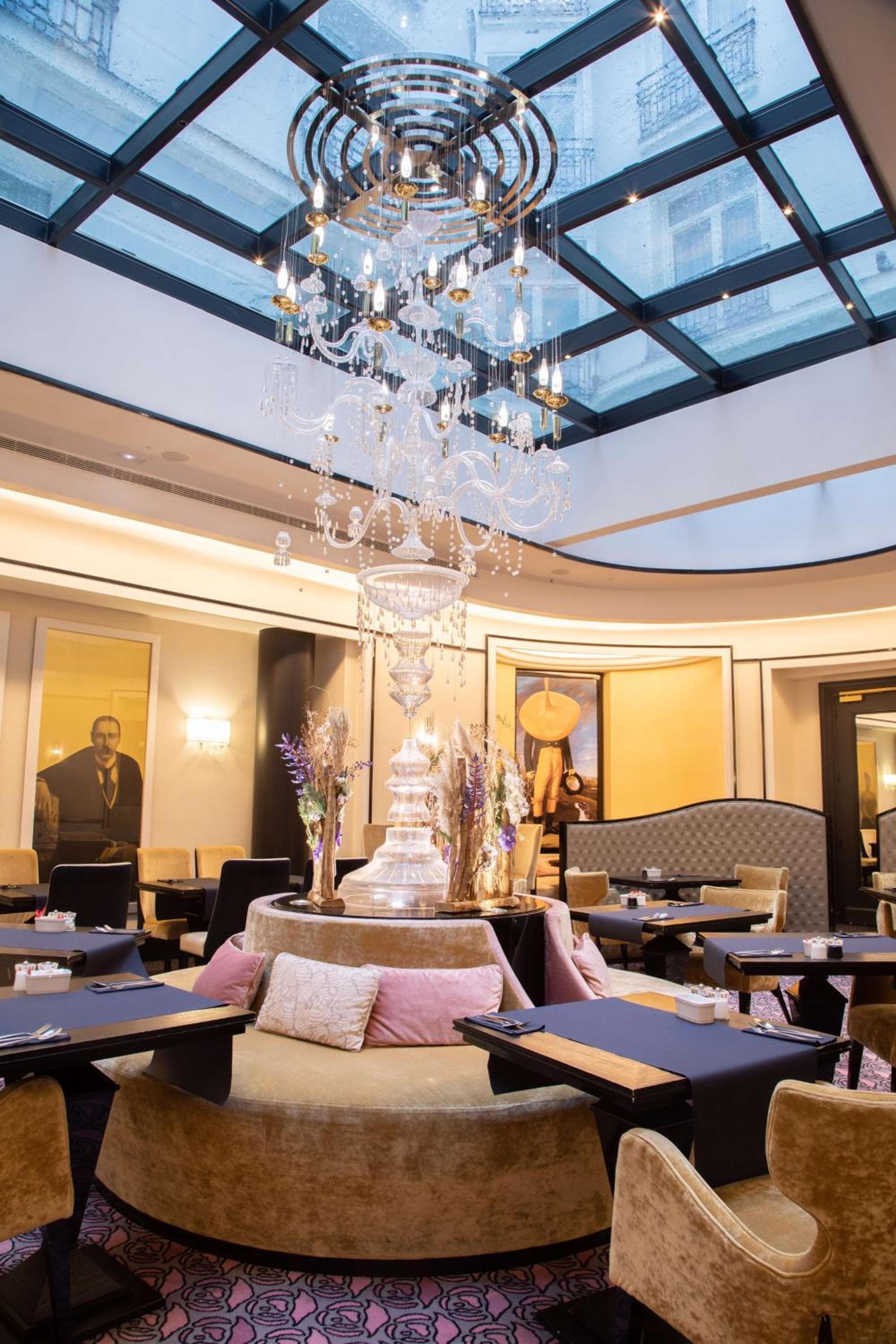Maison Astor Parigi, Collezione Curio di Hilton — 11