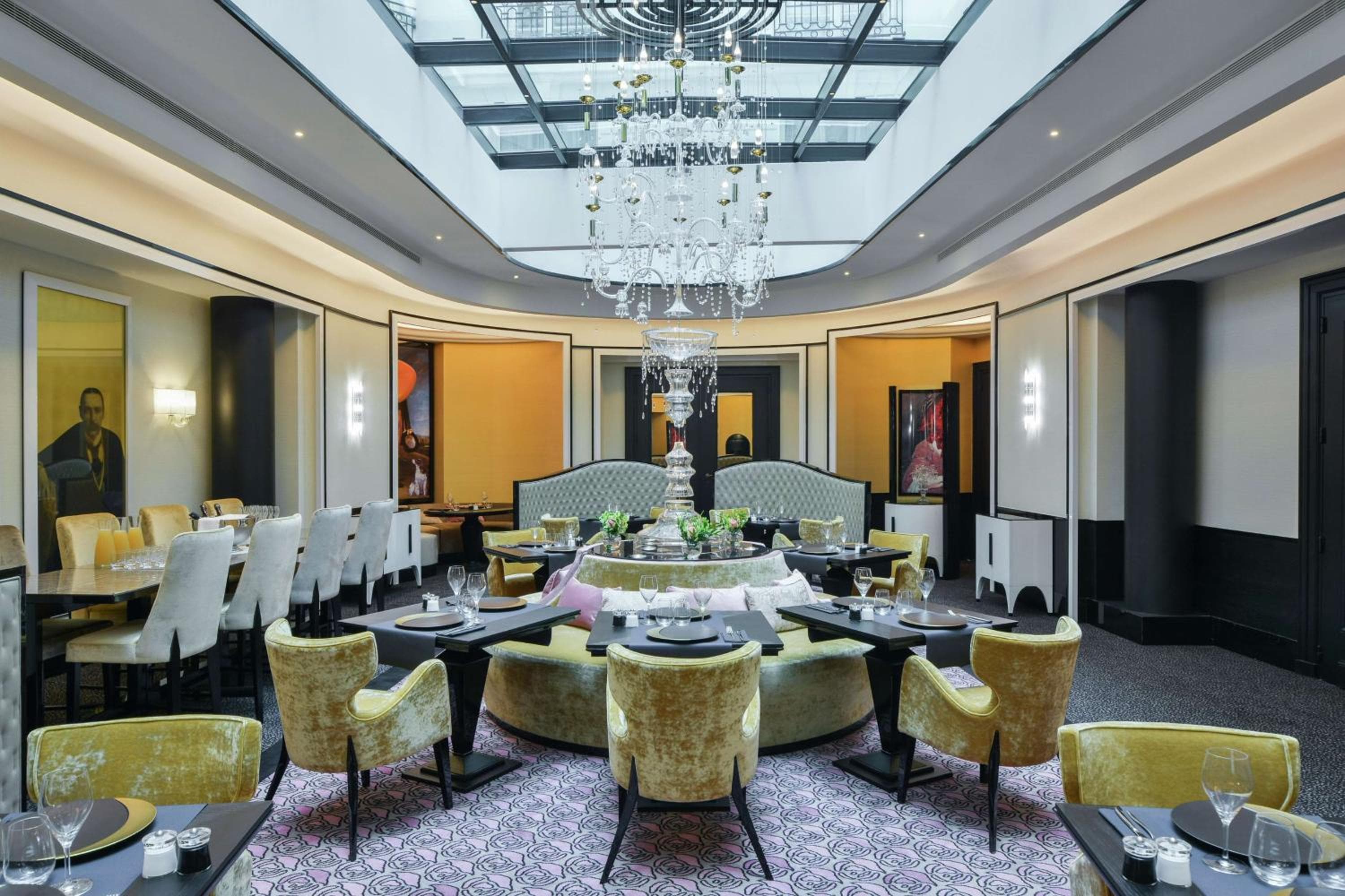 Maison Astor Parigi, Collezione Curio di Hilton — 12