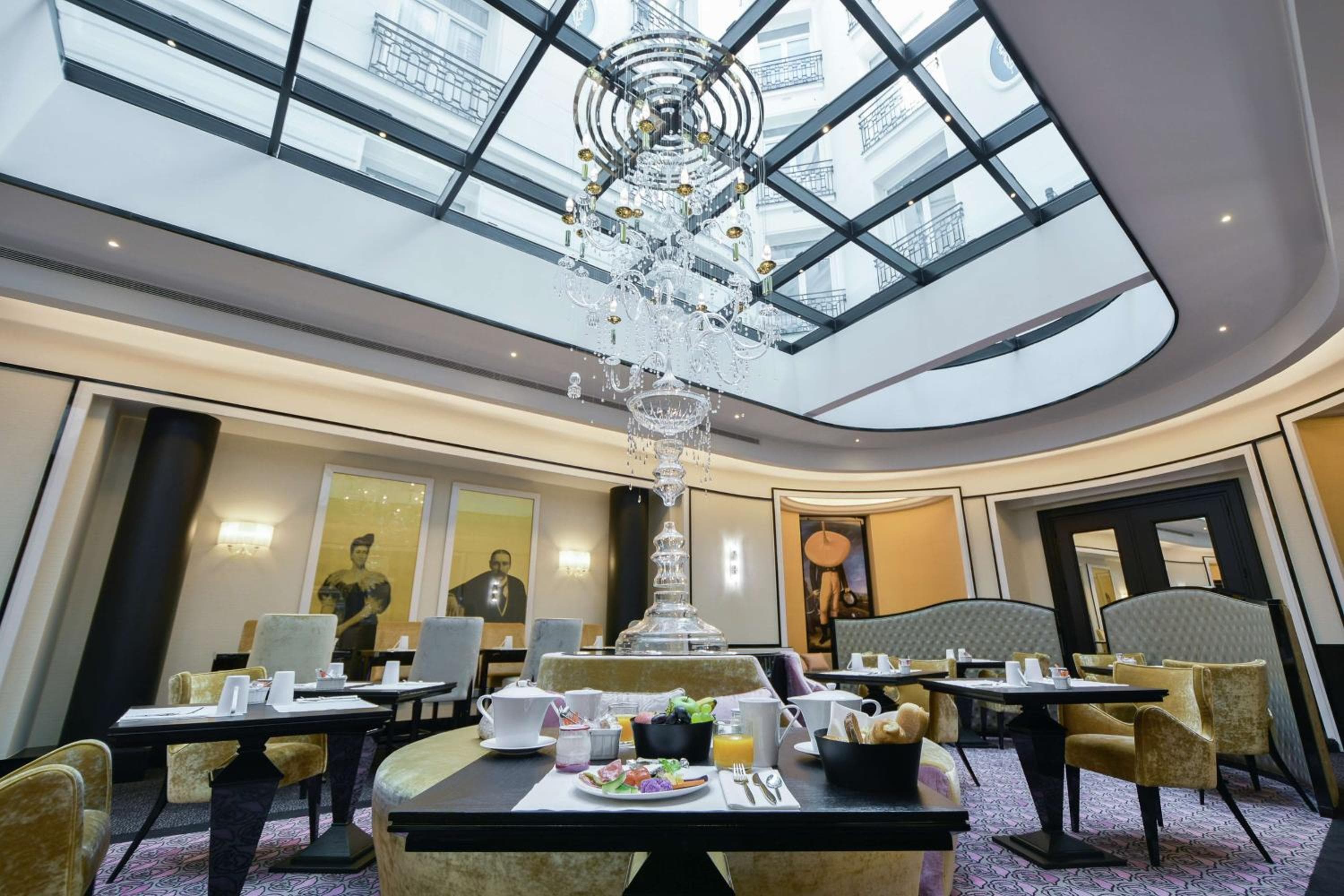 Maison Astor Parigi, Collezione Curio di Hilton — 13