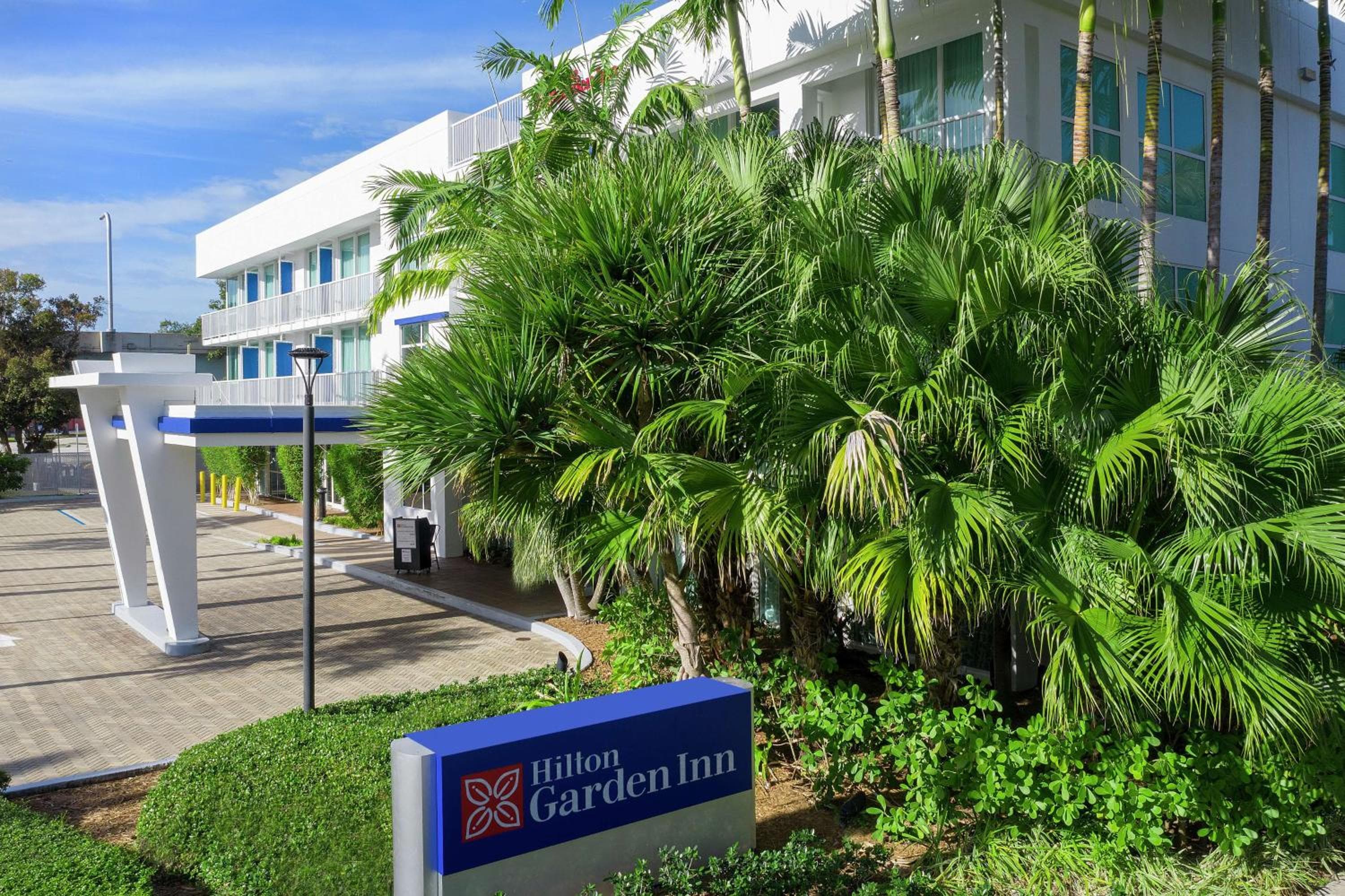 Hilton Garden Inn Miami Brickell South — 12