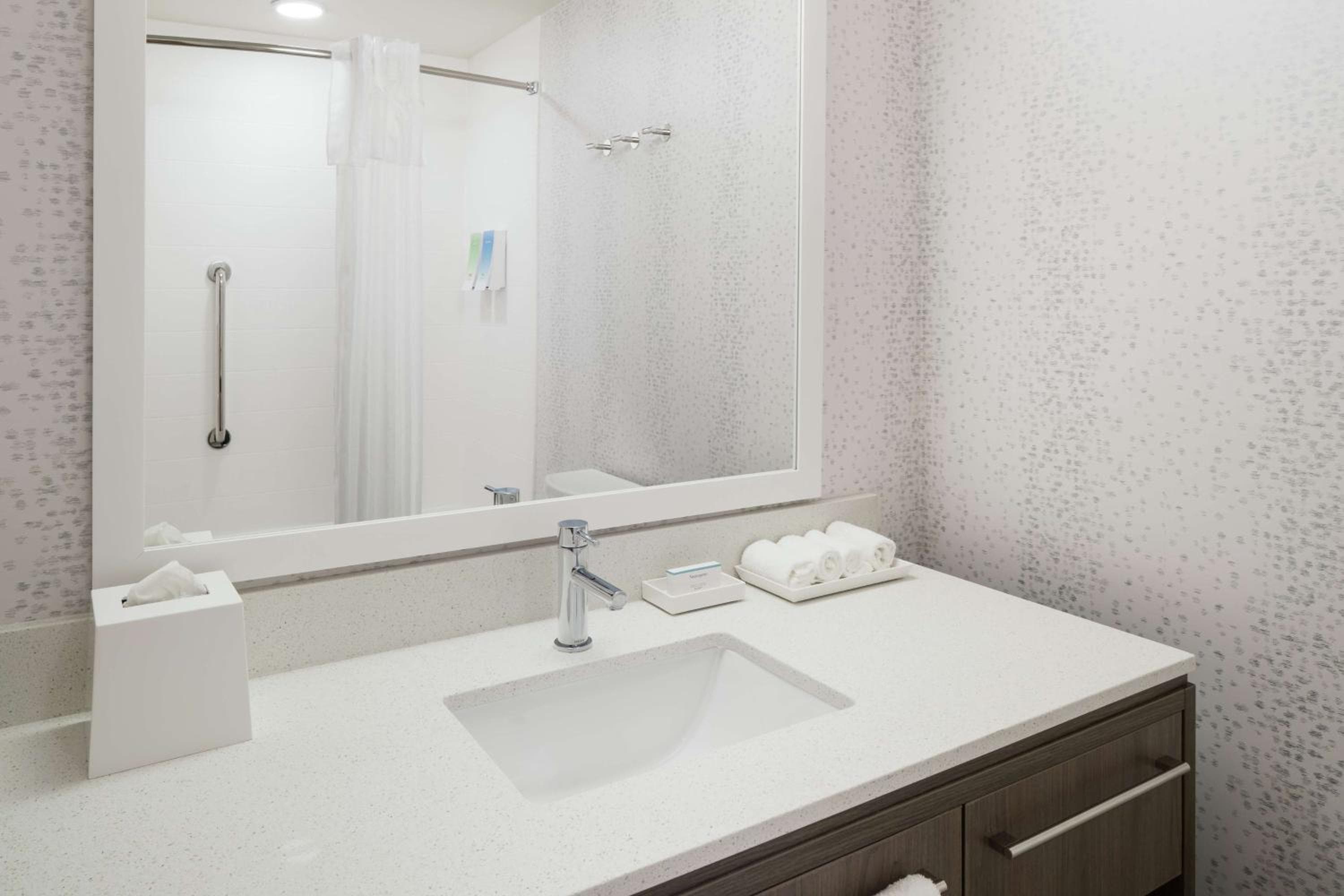Home2 Suites By Hilton Aeropuerto de Orlando — 17
