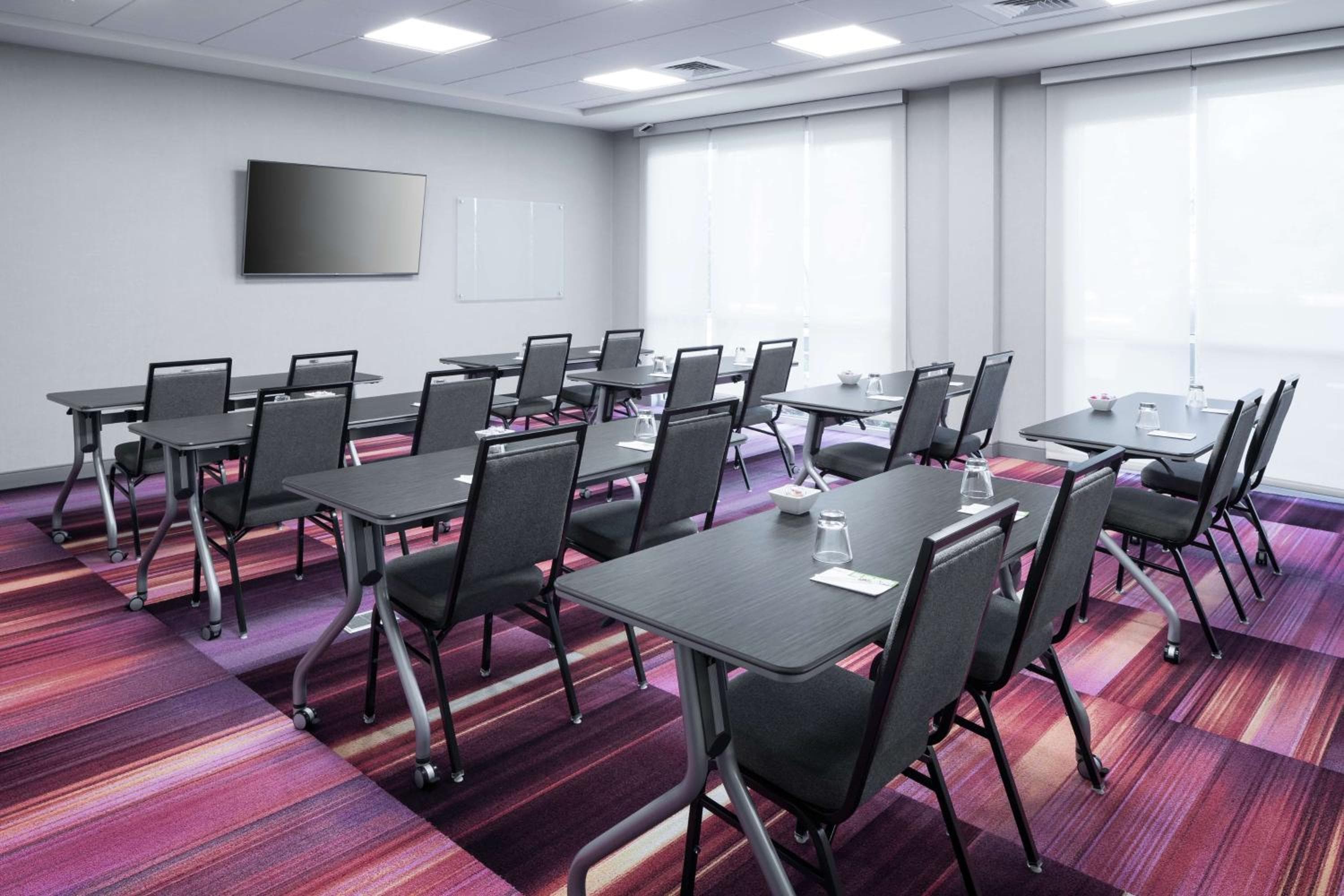 Home2 Suites By Hilton Orlando Airport — 20