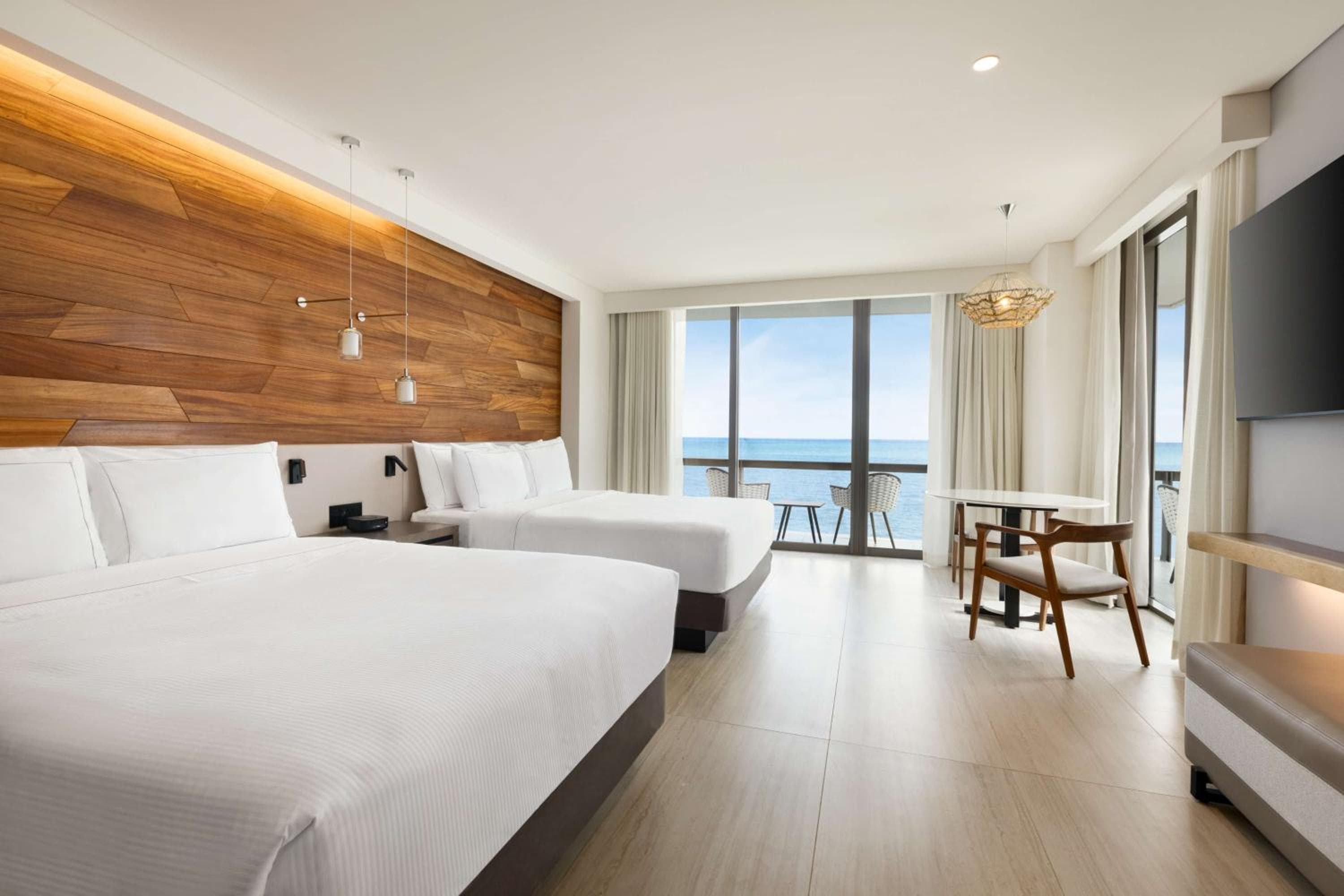 Hilton Cancun, an All-Inclusive Resort — 9