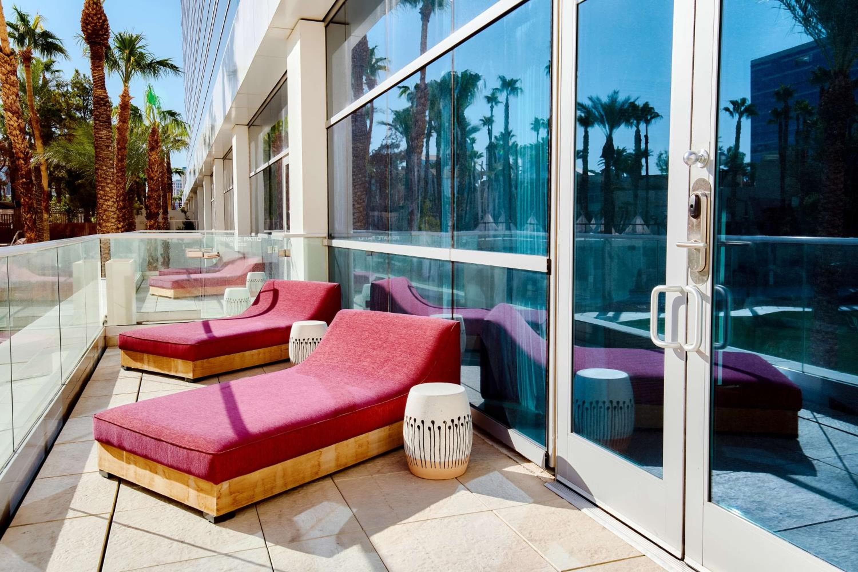 Virgin Hotels Las Vegas, Colección Curio by Hilton — 8