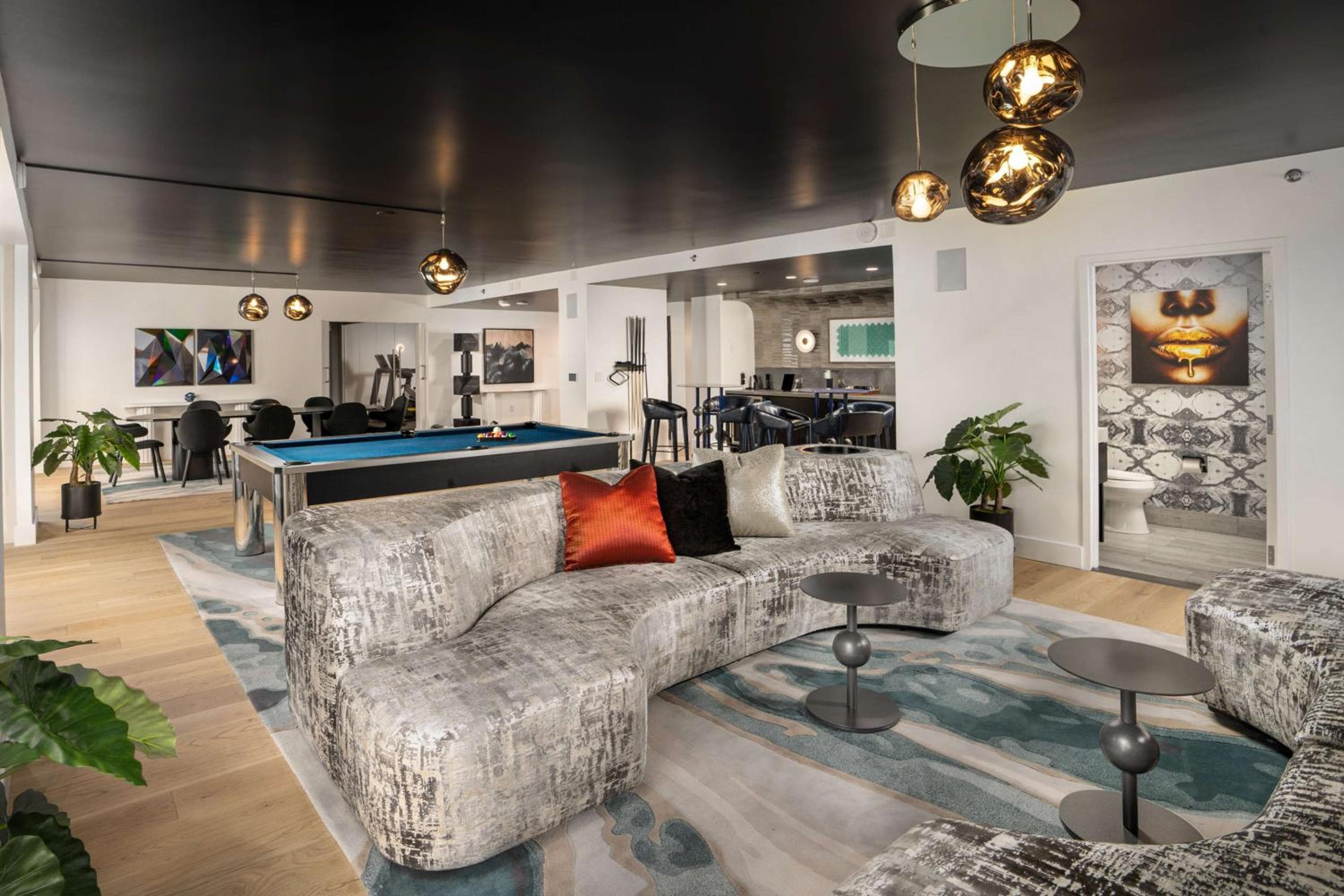 Virgin Hotels Las Vegas, Curio Collection by Hilton — 22