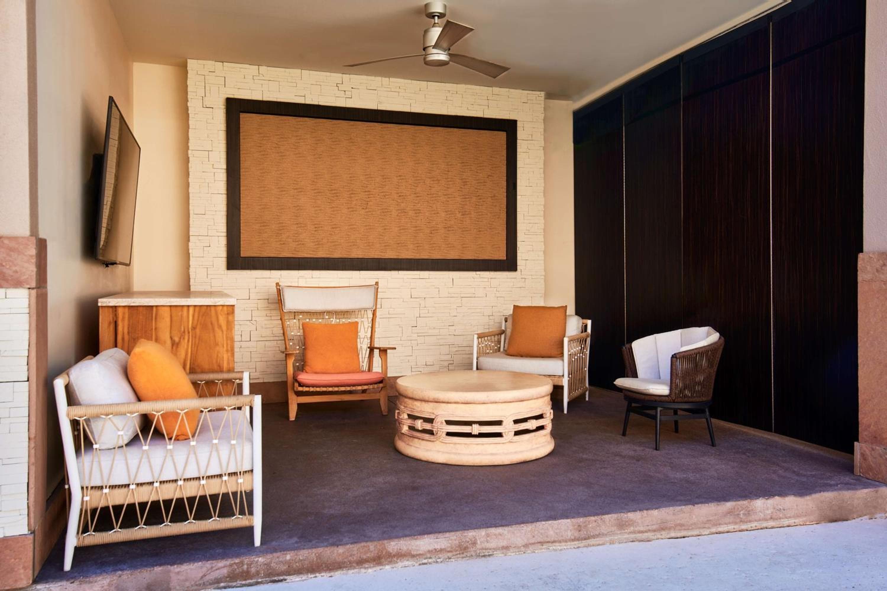 Virgin Hotels Las Vegas, Curio Collection by Hilton — 30