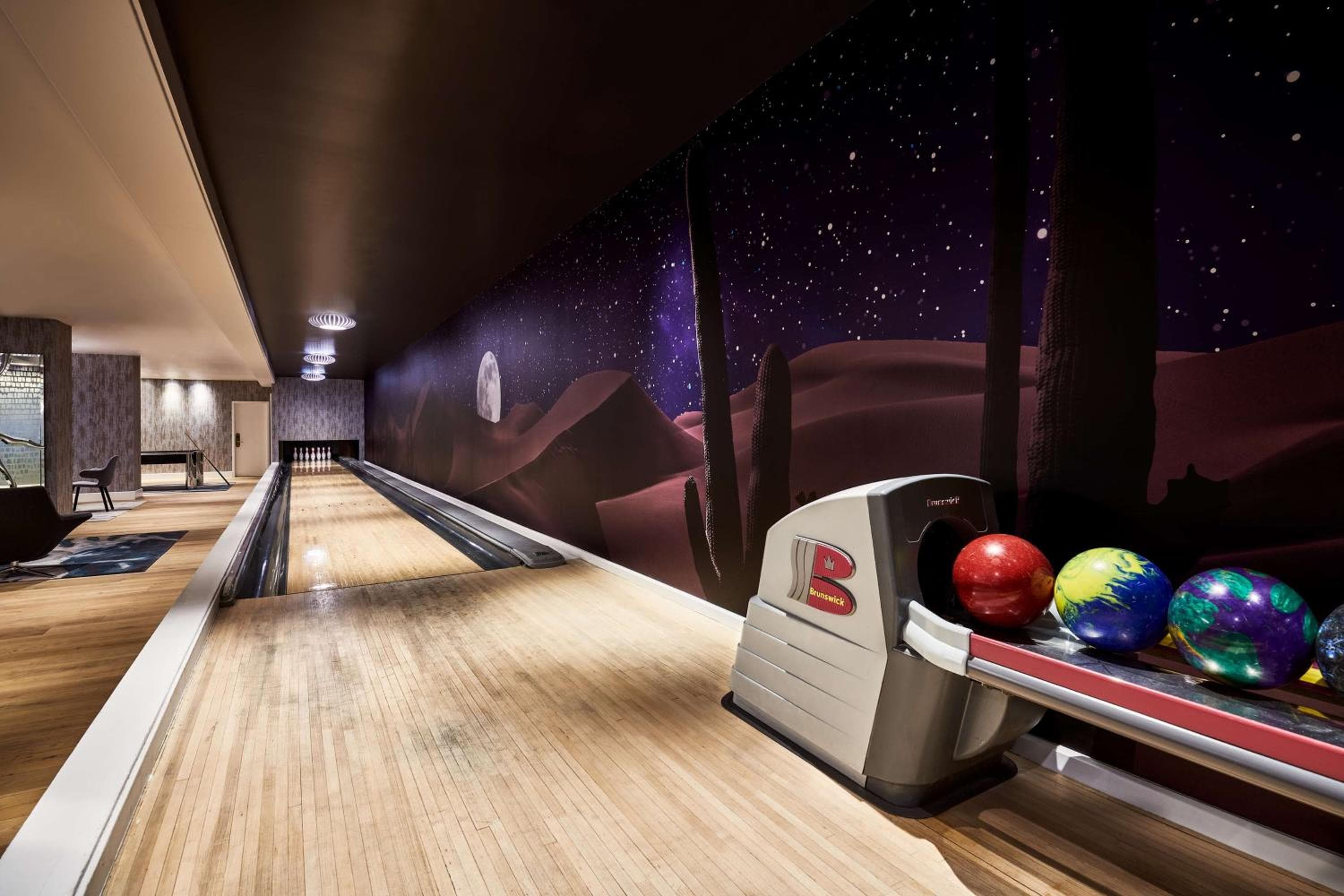 Virgin Hotels Las Vegas, Curio Collection by Hilton — 29