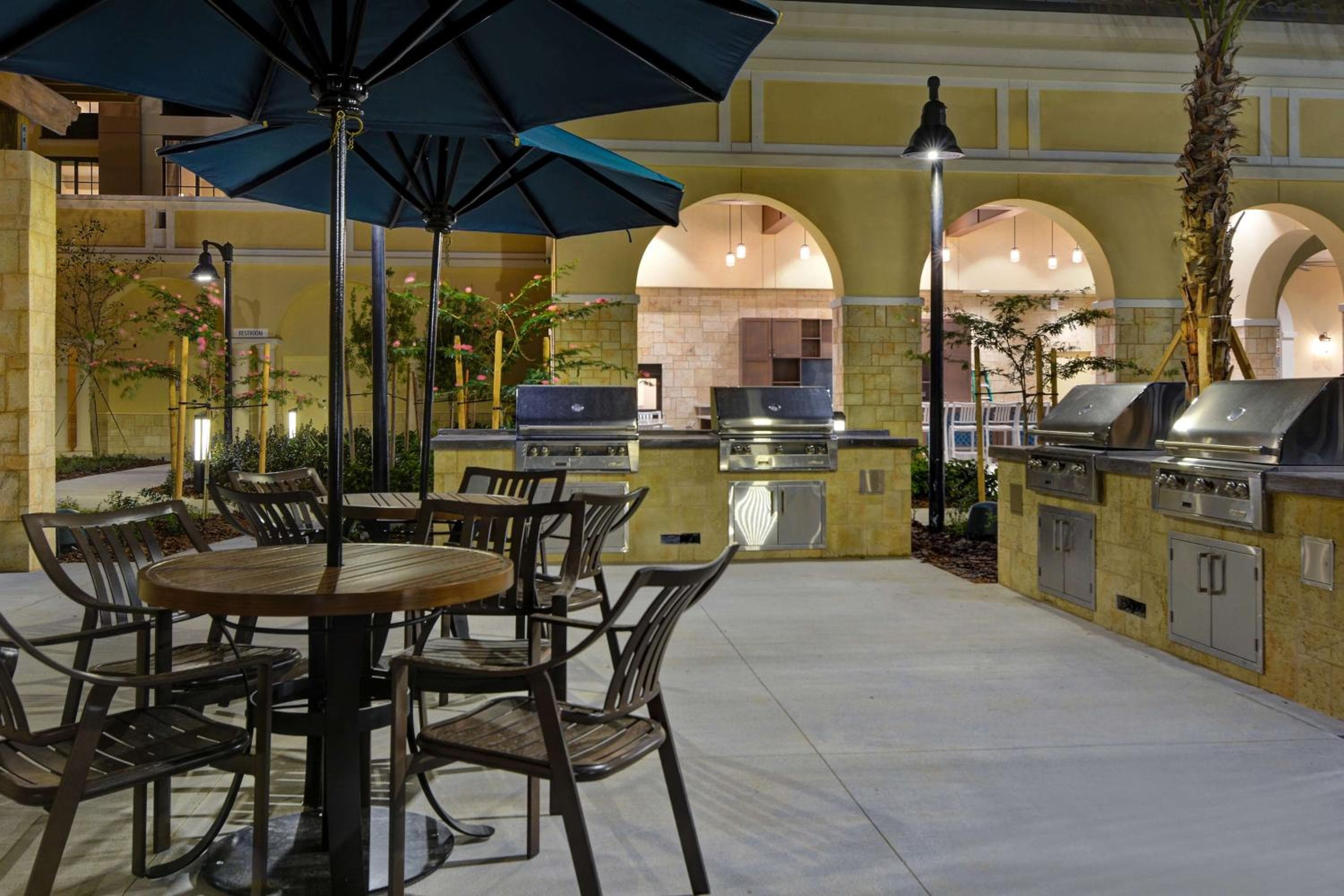Home2 Suites By Hilton Orlando Flamingo Crossings, Florida — 6