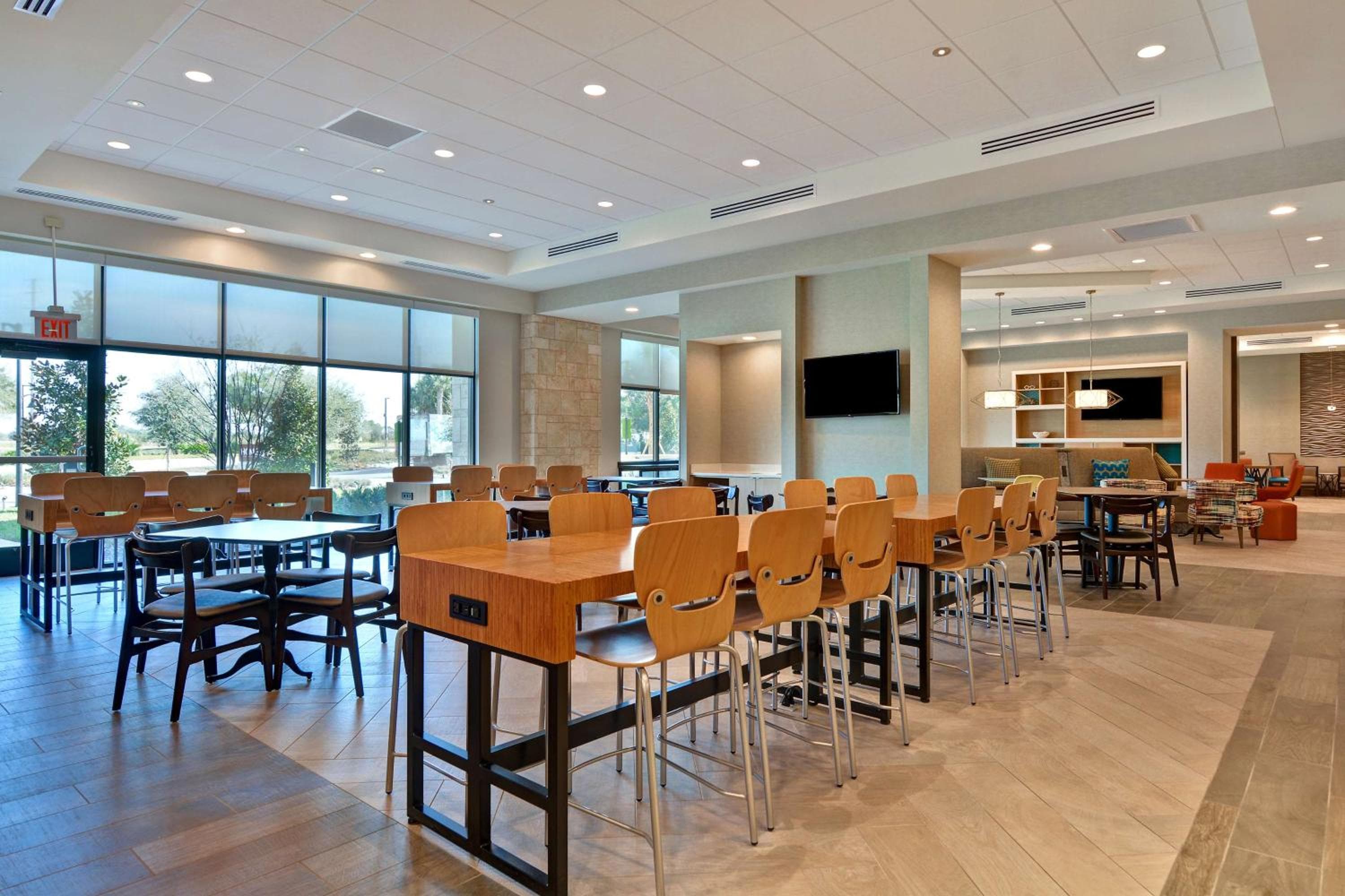 Home2 Suites By Hilton Orlando Flamingo Crossings, Florida — 16