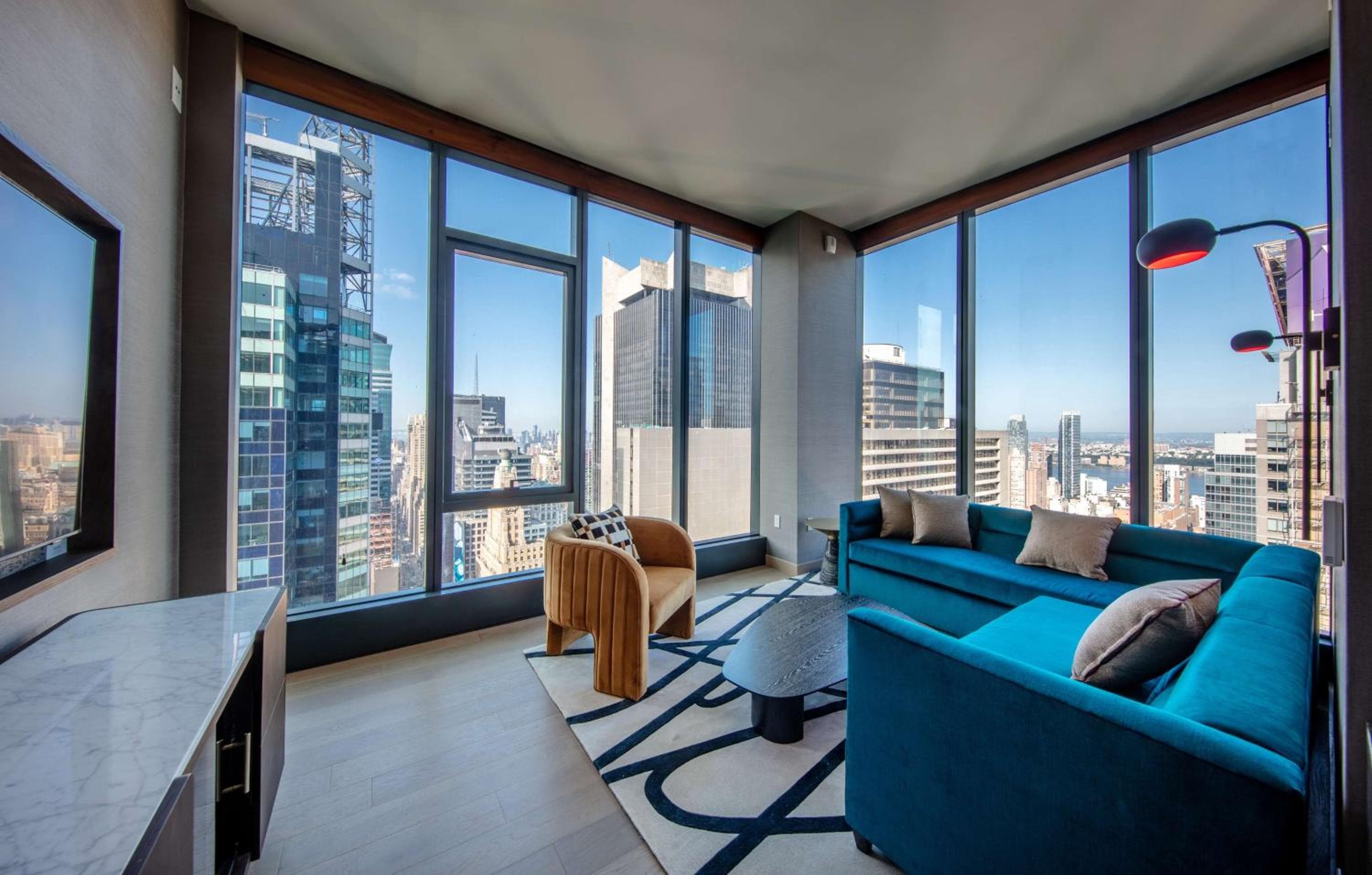 Tempo By Hilton New York Times Square — 21