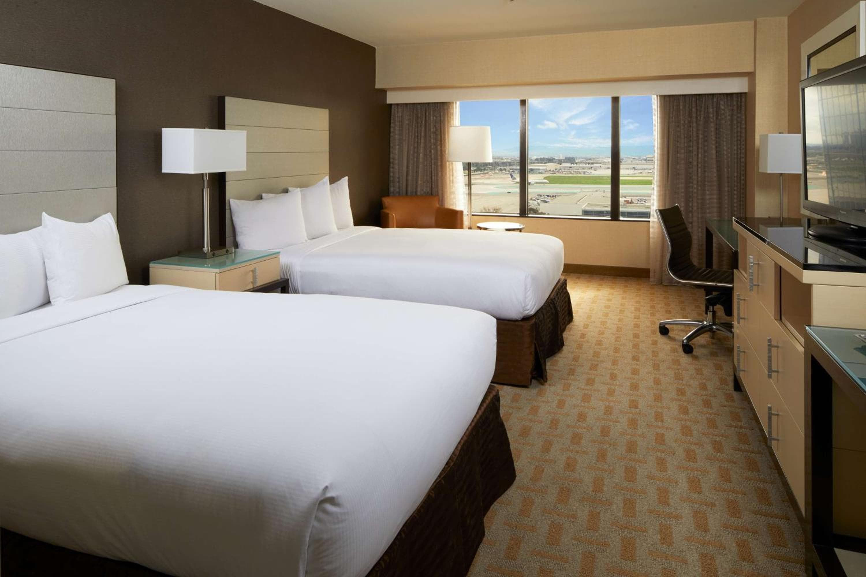 Hilton Aeroporto di Los Angeles — 23